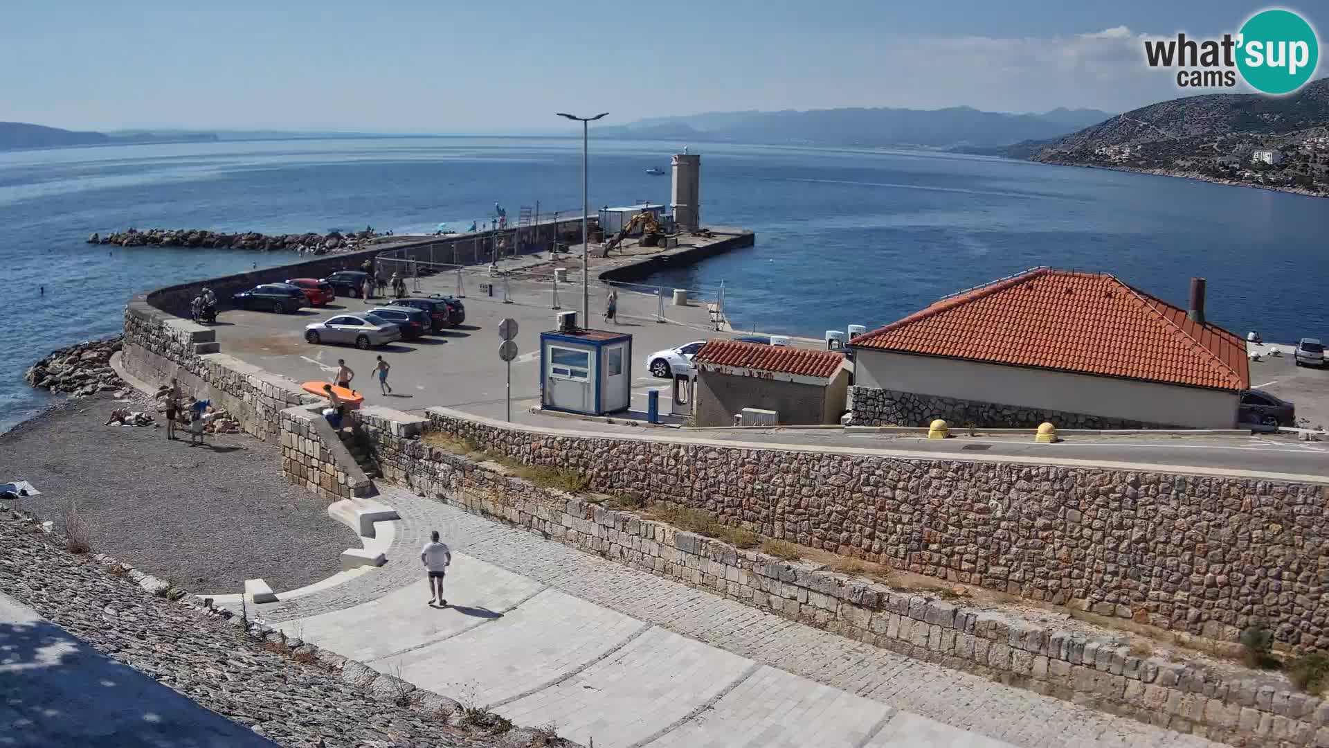 Webcam port de Senj – Vue sur la jetée et le phare