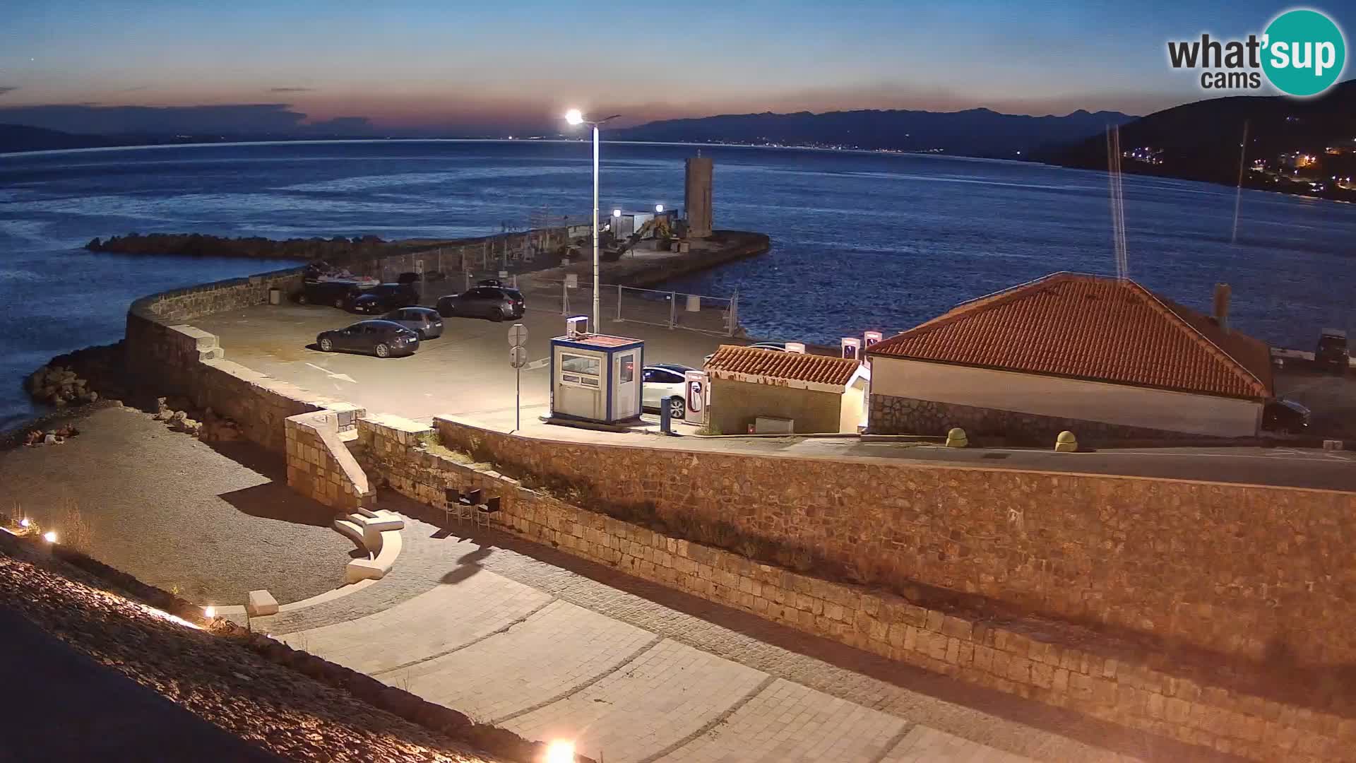 Senj Harbour Webcam – Breakwater & Lighthouse Live View