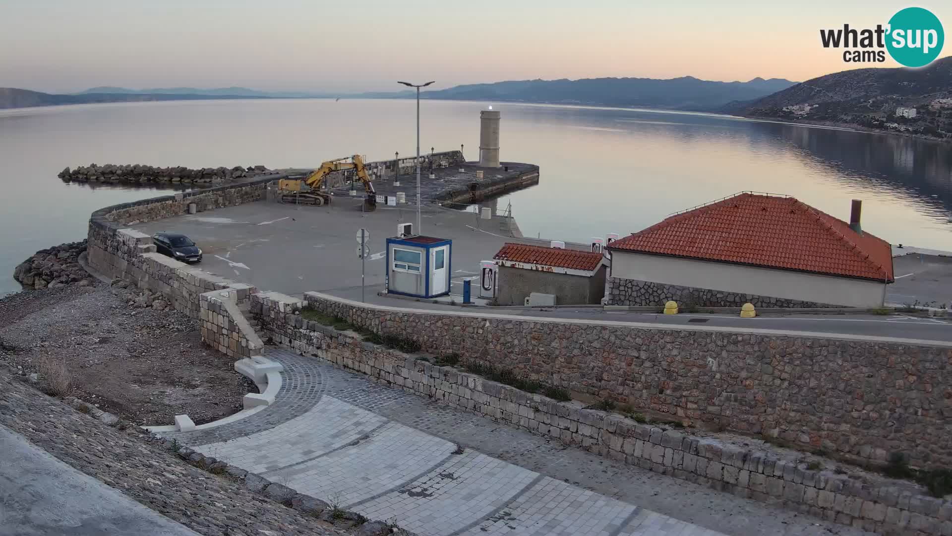 Senj Harbour Webcam – Breakwater & Lighthouse Live View