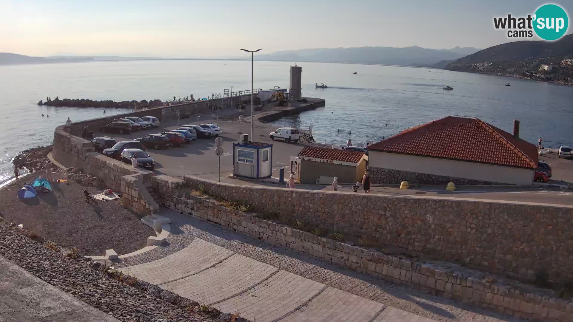 Webcam Porto di Segna – Frangiflutti e Faro in diretta