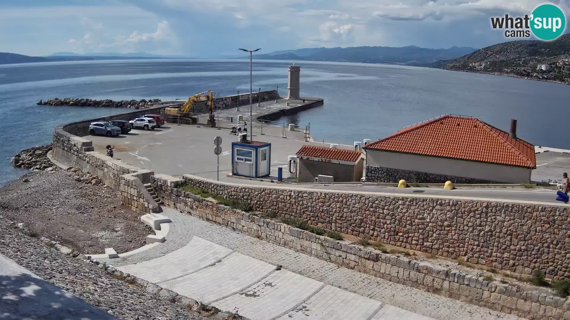 Web kamera Senj luka – Lukobran i svjetionik uživo