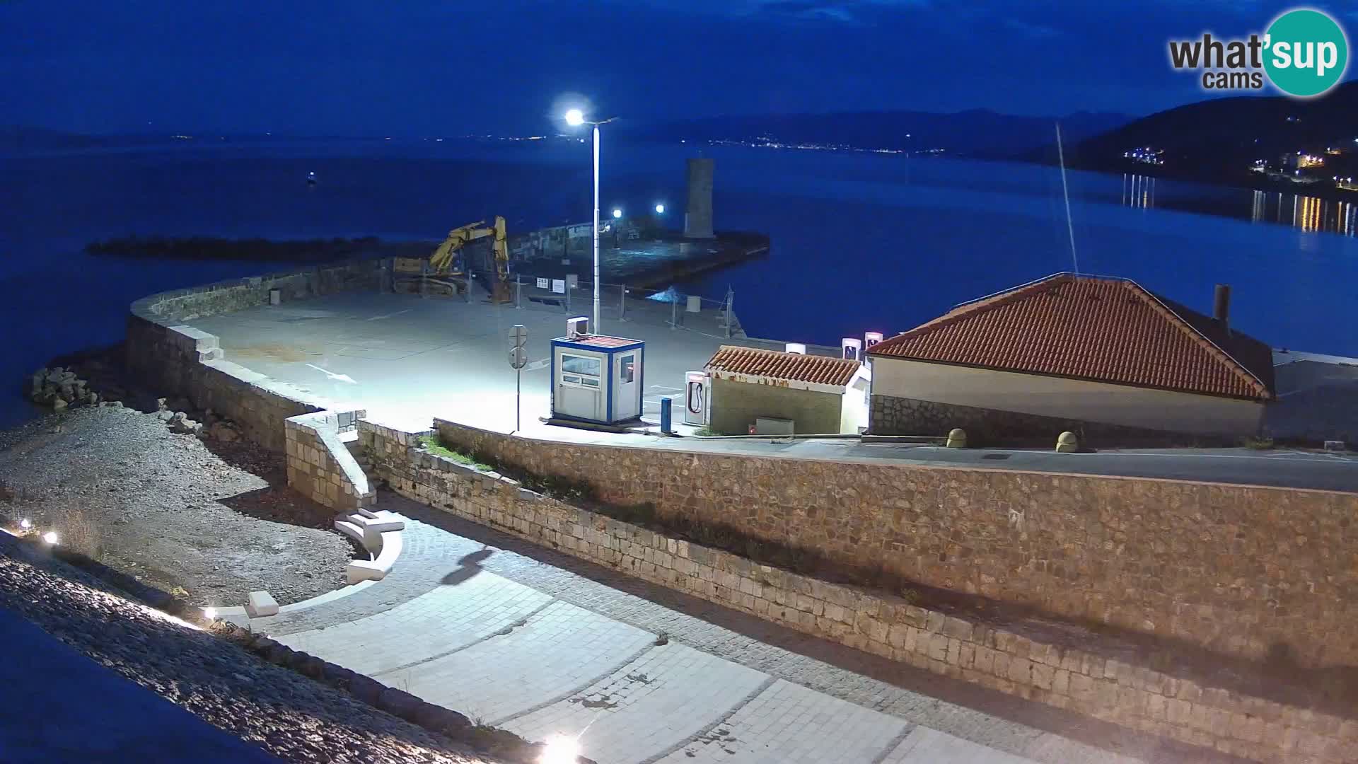 Webcam Porto di Segna – Frangiflutti e Faro in diretta