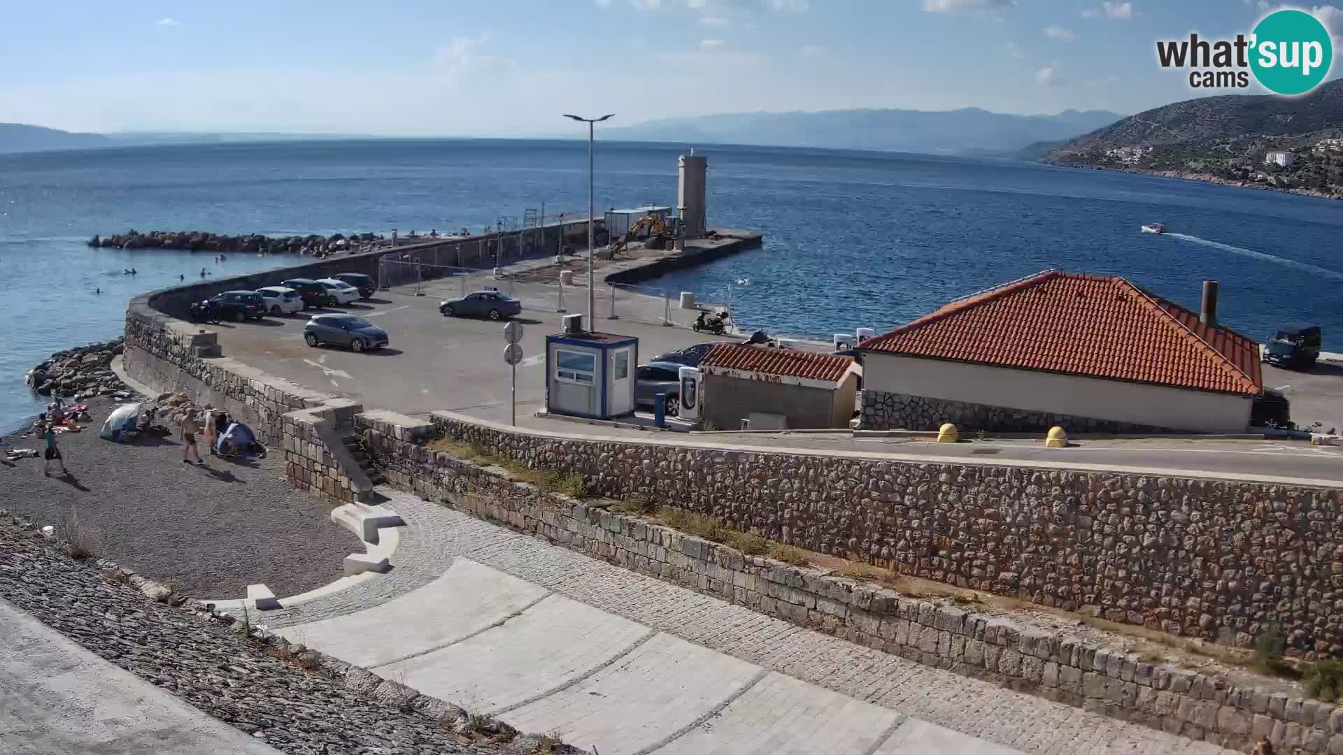 Web kamera Senj luka – Lukobran i svjetionik uživo