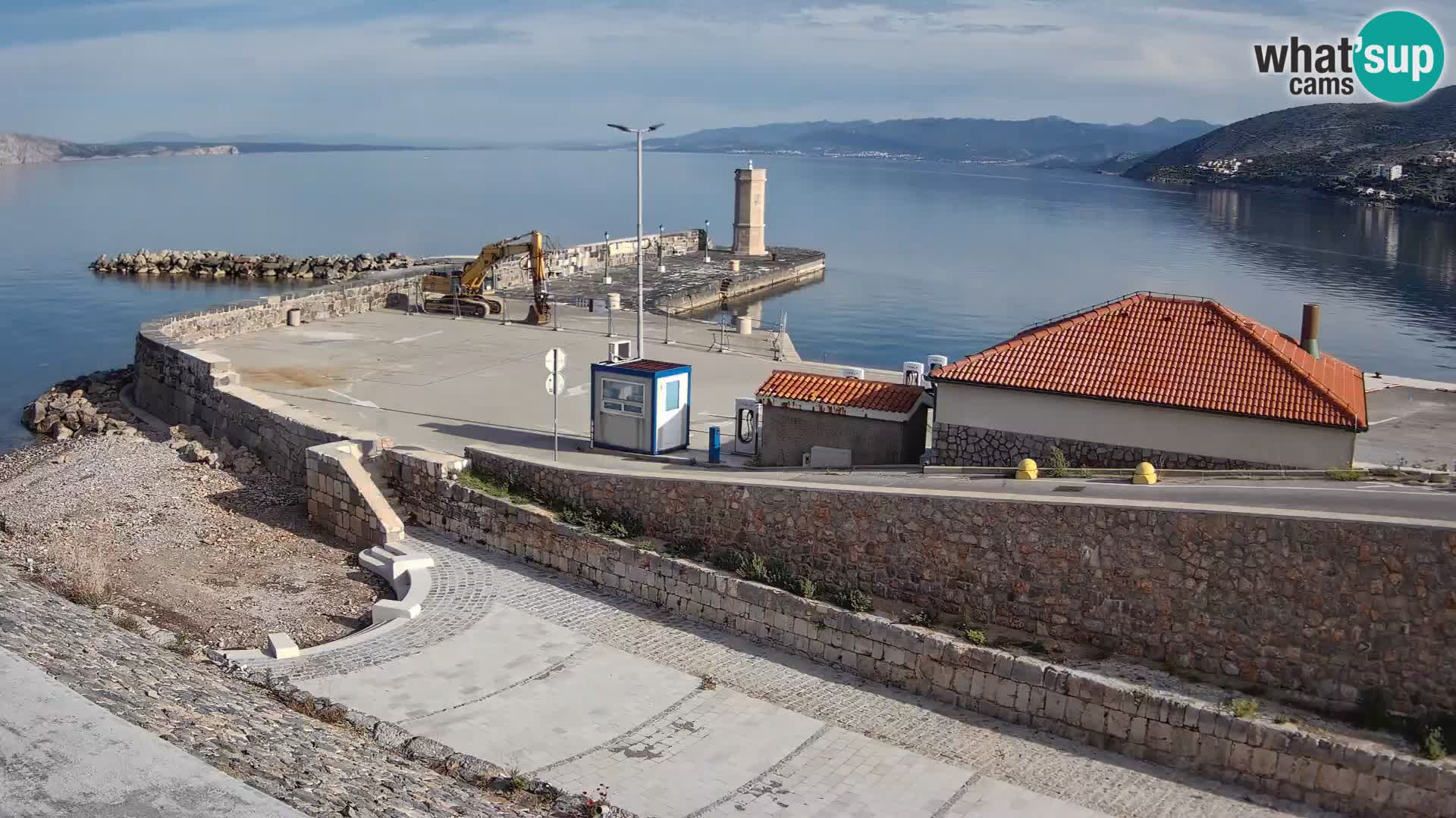 Senj Harbour Webcam – Breakwater & Lighthouse Live View