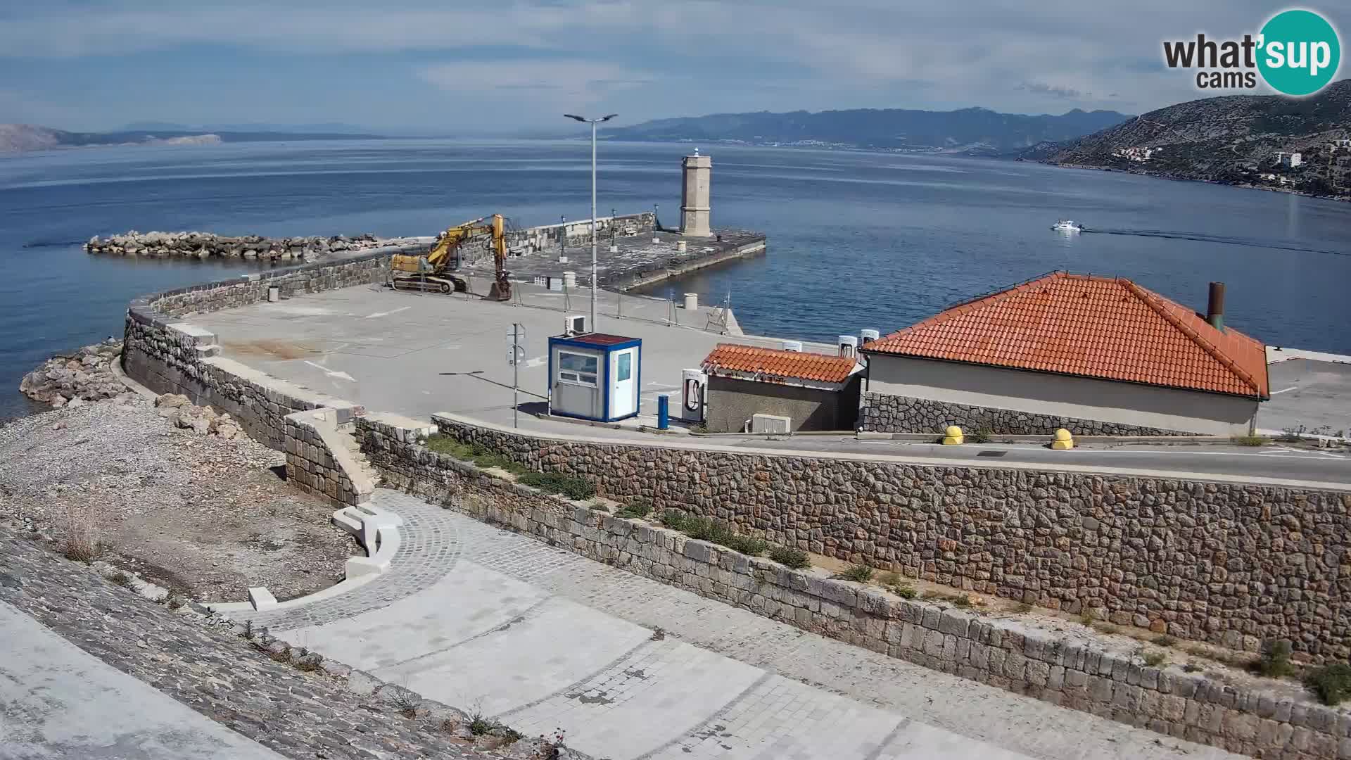 Senj Hafen Webcam – Wellenbrecher & Leuchtturm Liveblick