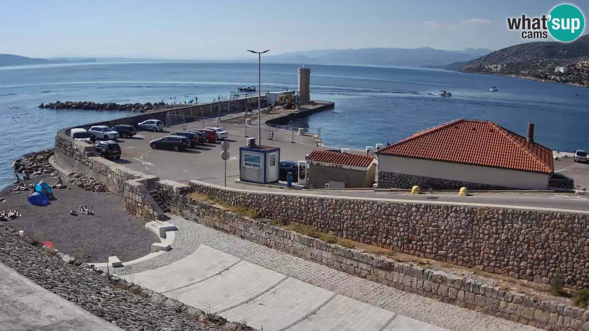 Web kamera Senj luka – Lukobran i svjetionik uživo