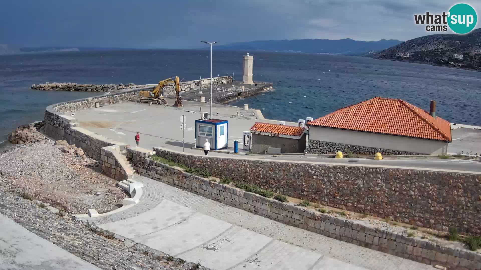 Senj Hafen Webcam – Wellenbrecher & Leuchtturm Liveblick