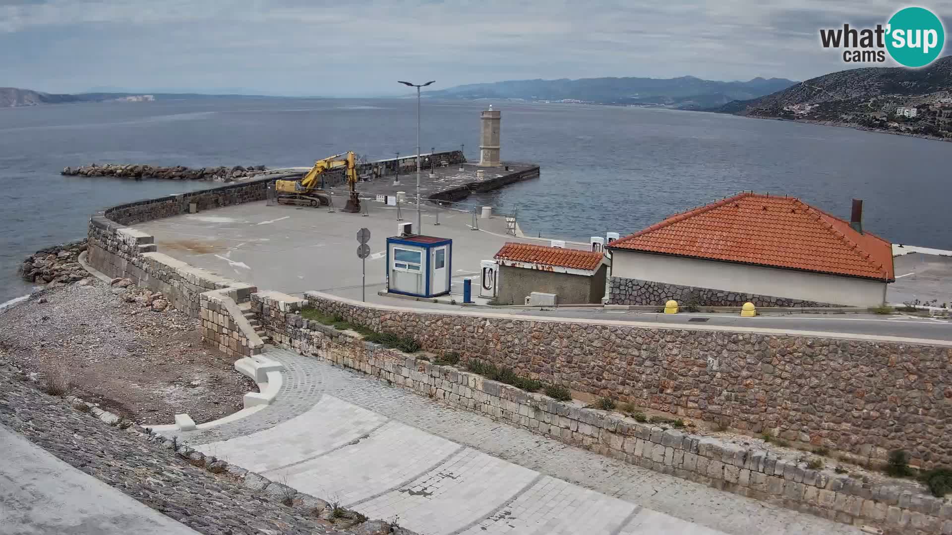 Senj Harbour Webcam – Breakwater & Lighthouse Live View