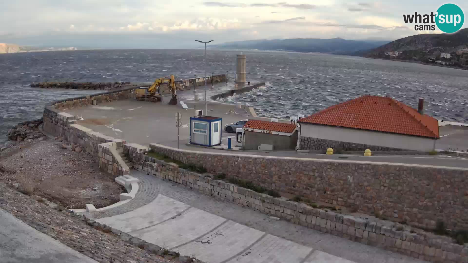 Senj Harbour Webcam – Breakwater & Lighthouse Live View