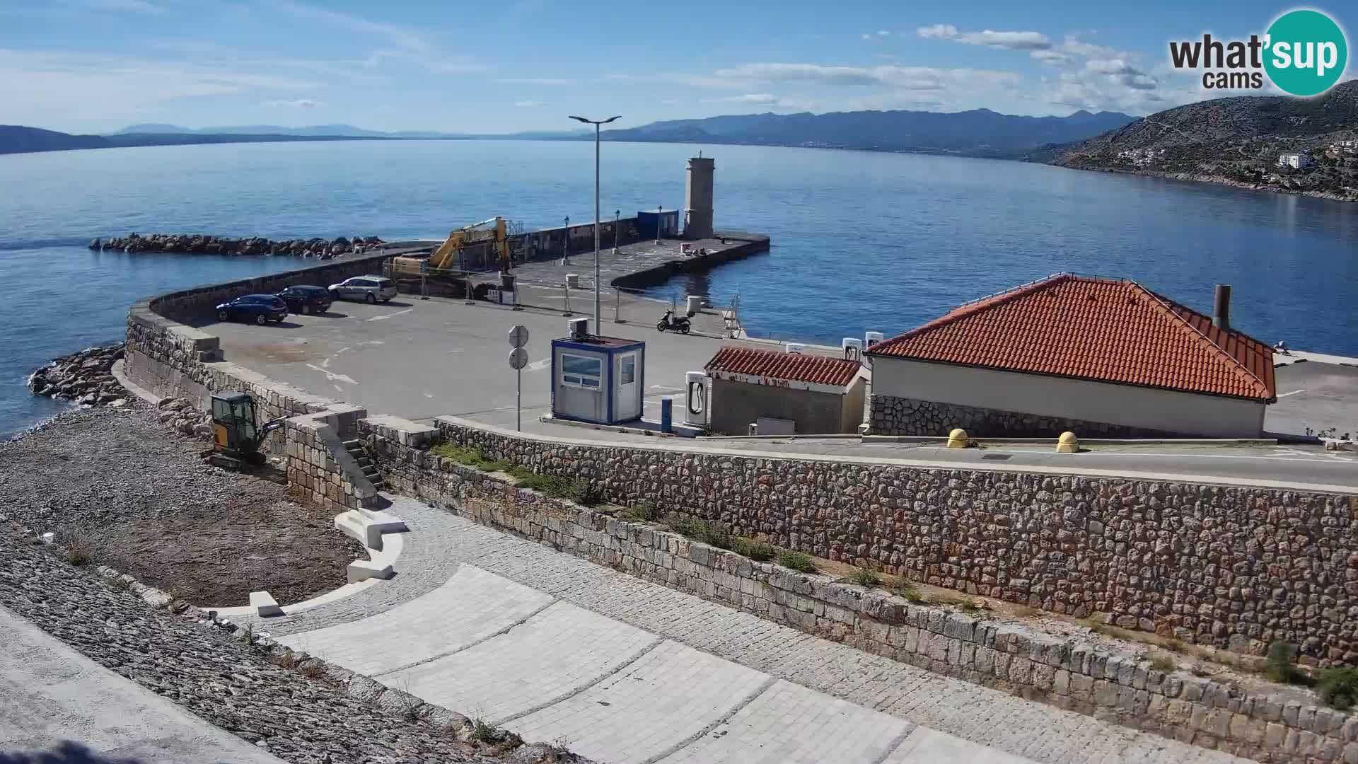 Web kamera Senj luka – Lukobran i svjetionik uživo