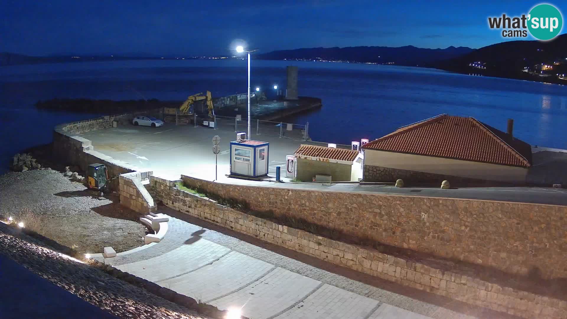 Webcam Porto di Segna – Frangiflutti e Faro in diretta