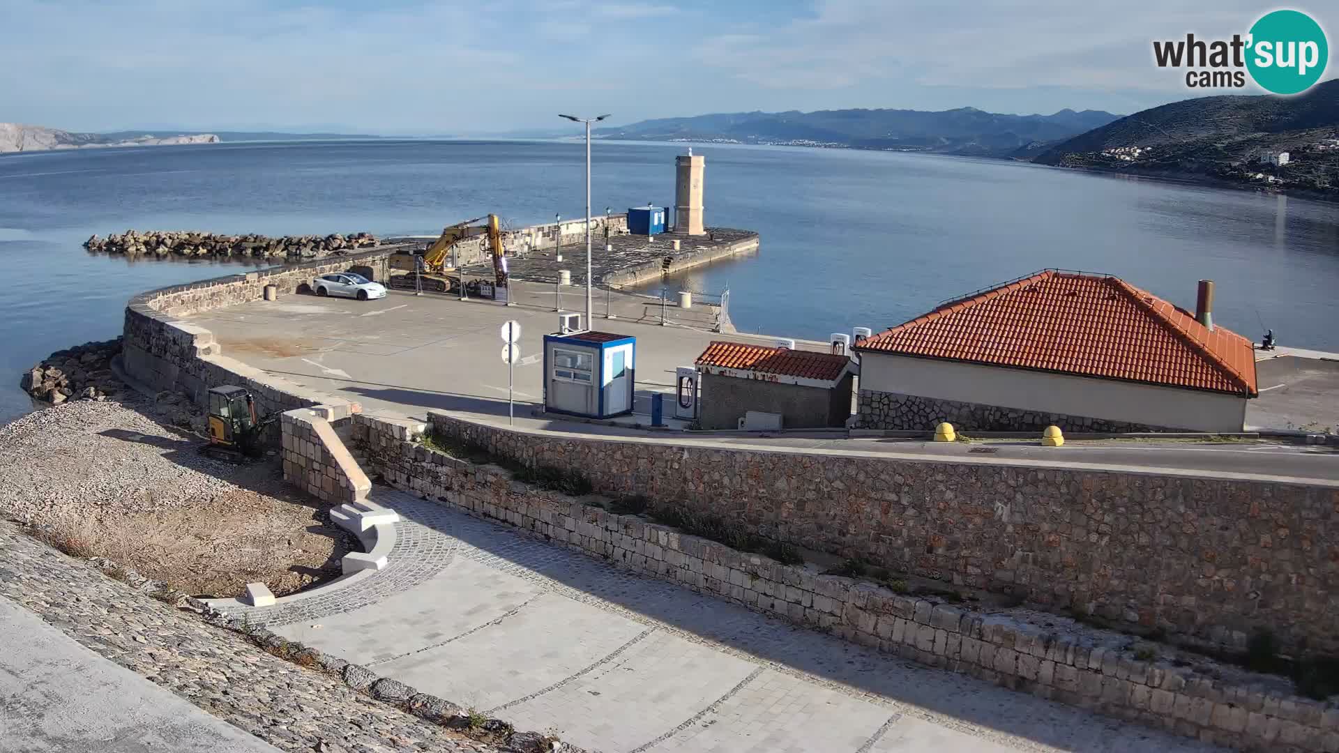 Webcam Porto di Segna – Frangiflutti e Faro in diretta