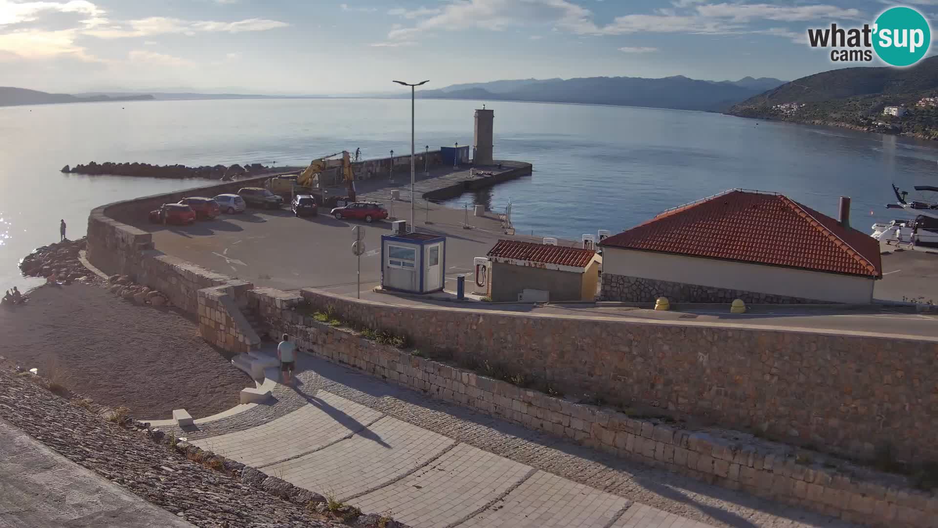 Web kamera Senj luka – Lukobran i svjetionik uživo
