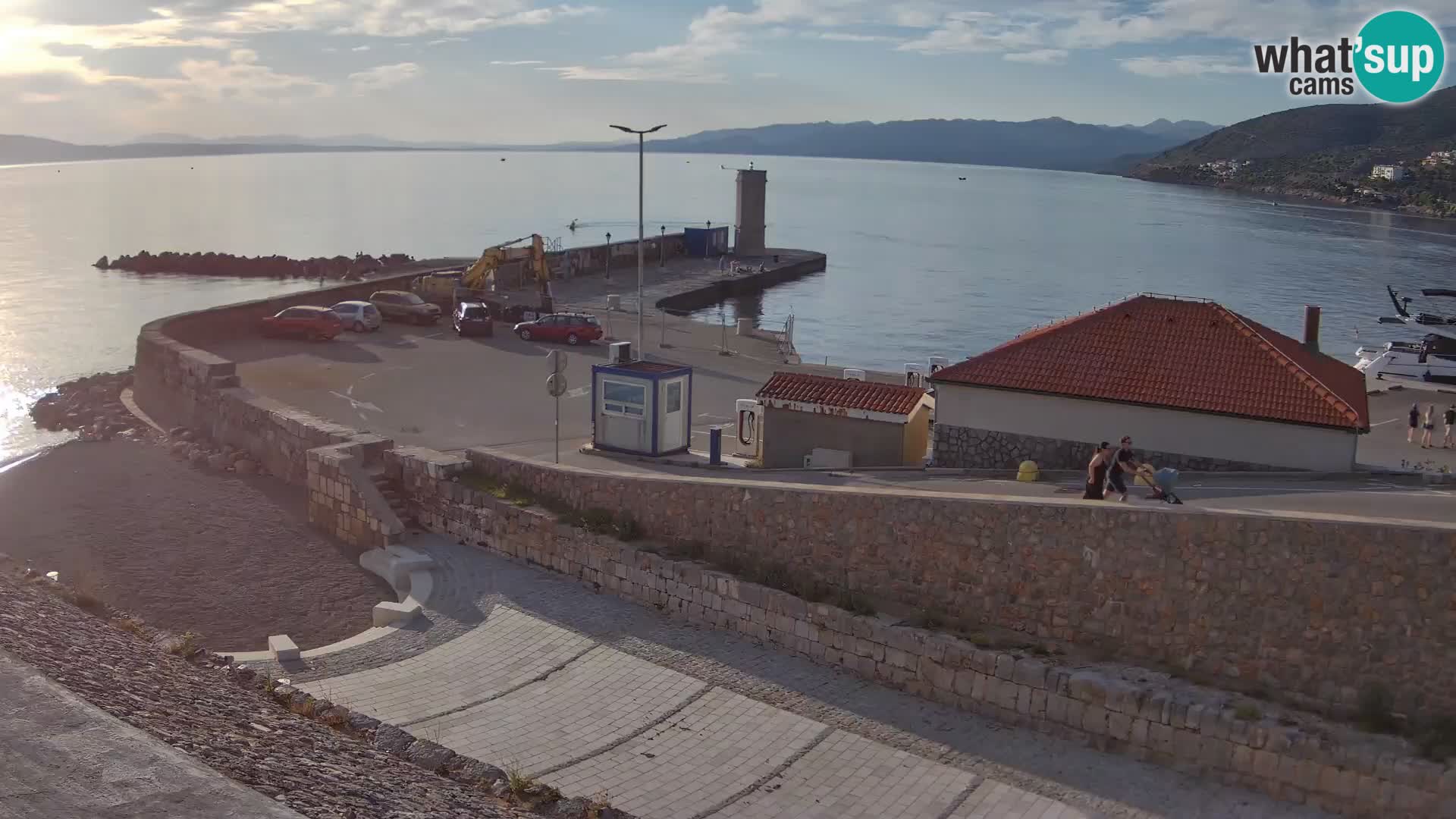 Webcam puerto de Senj – Rompeolas y faro en directo