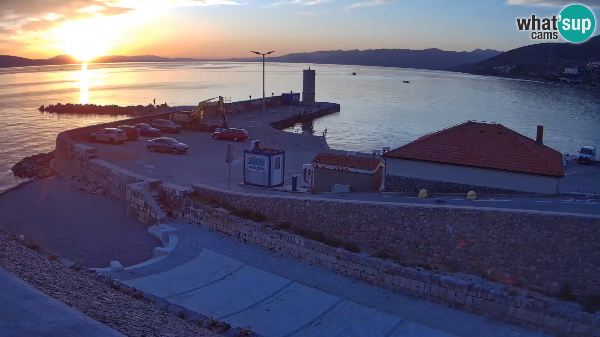 Webcam puerto de Senj – Rompeolas y faro en directo