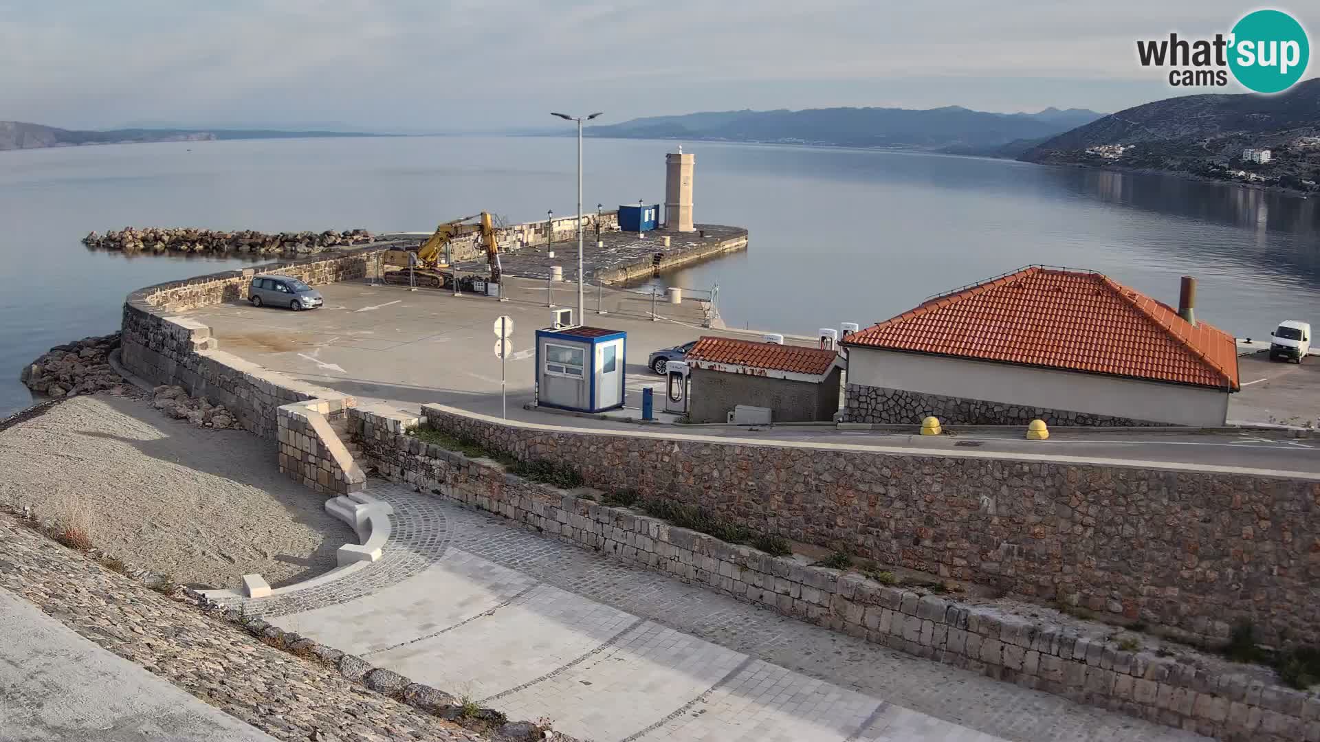 Webcam puerto de Senj – Rompeolas y faro en directo