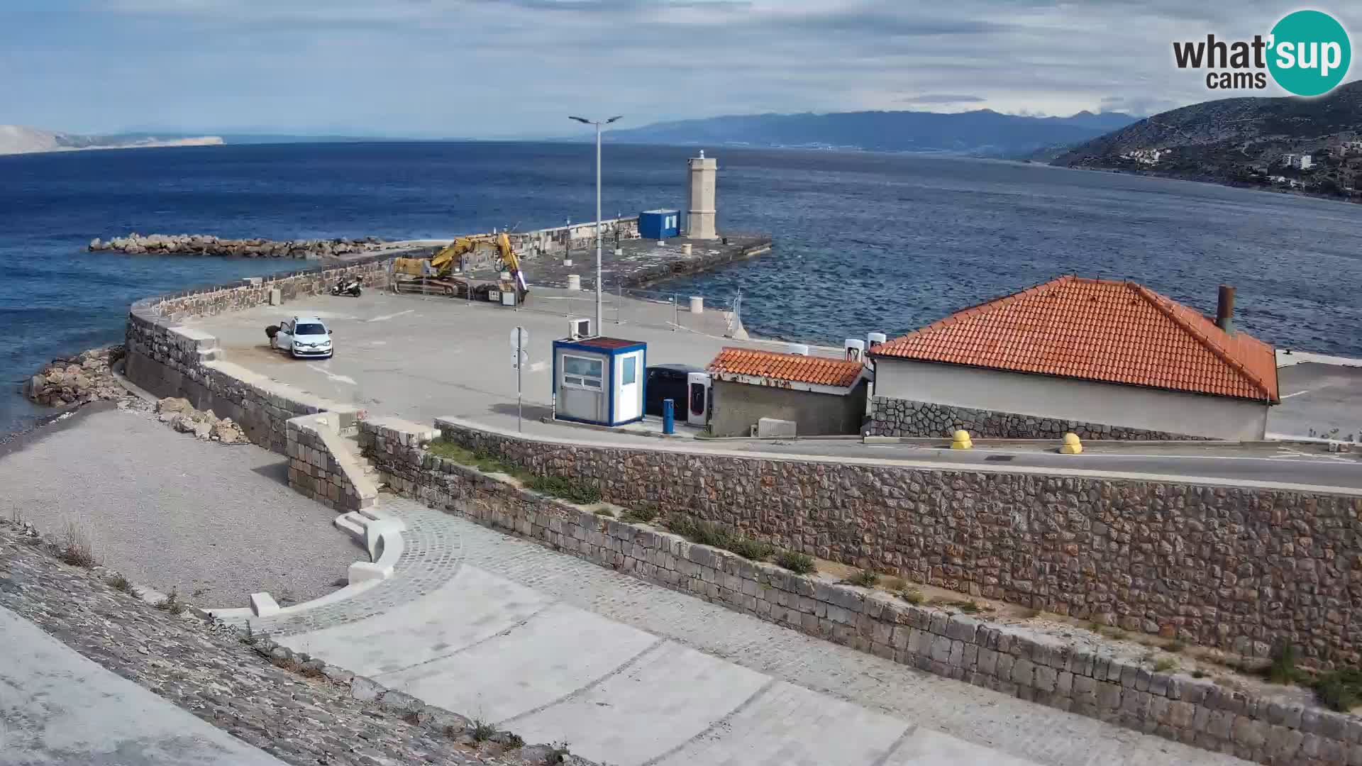 Senj Hafen Webcam – Wellenbrecher & Leuchtturm Liveblick