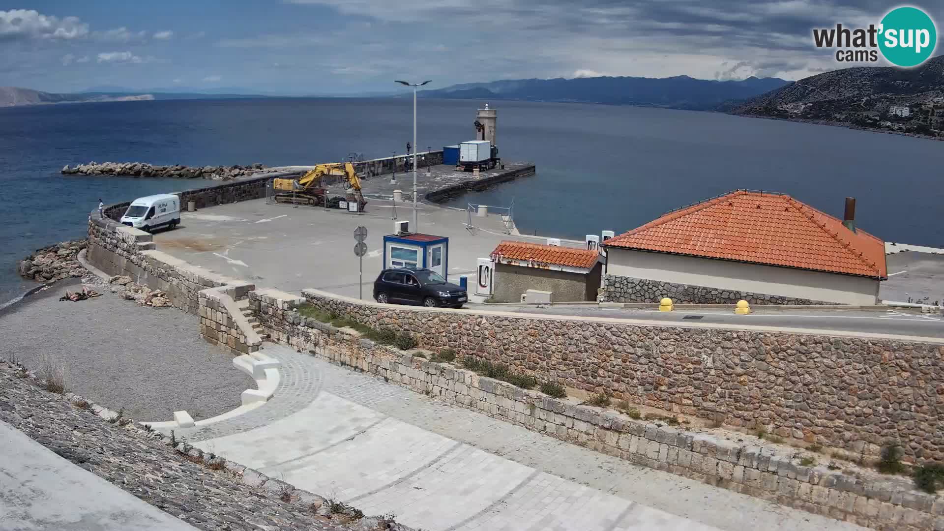 Webcam puerto de Senj – Rompeolas y faro en directo
