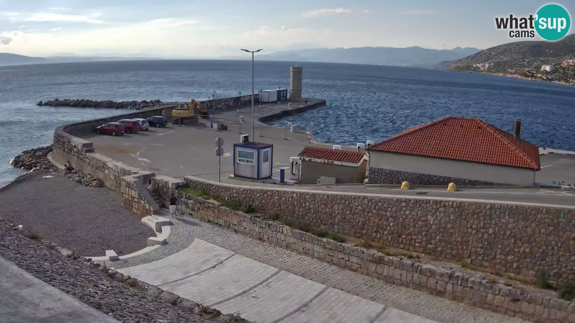 Webcam port de Senj – Vue sur la jetée et le phare