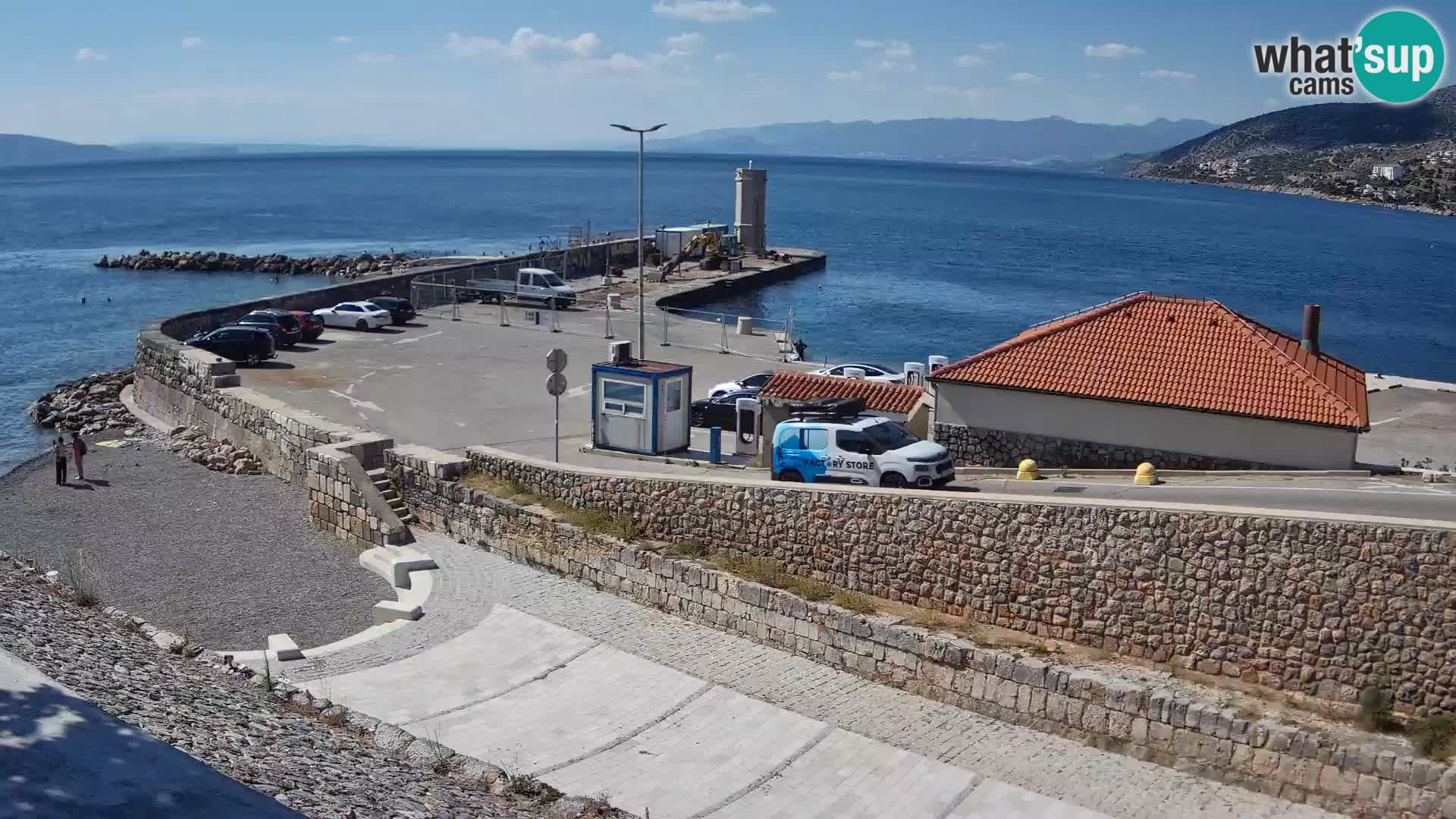 Webcam Porto di Segna – Frangiflutti e Faro in diretta