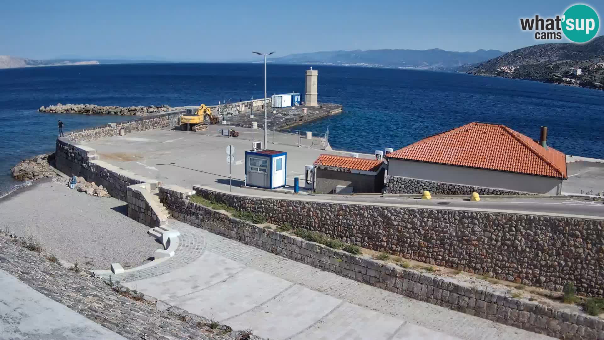 Webcam puerto de Senj – Rompeolas y faro en directo