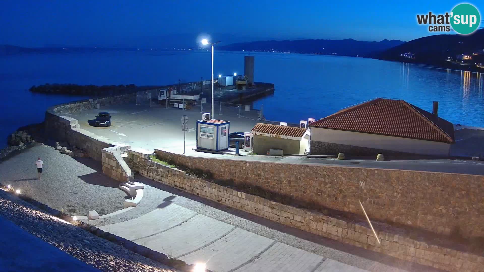 Webcam Porto di Segna – Frangiflutti e Faro in diretta