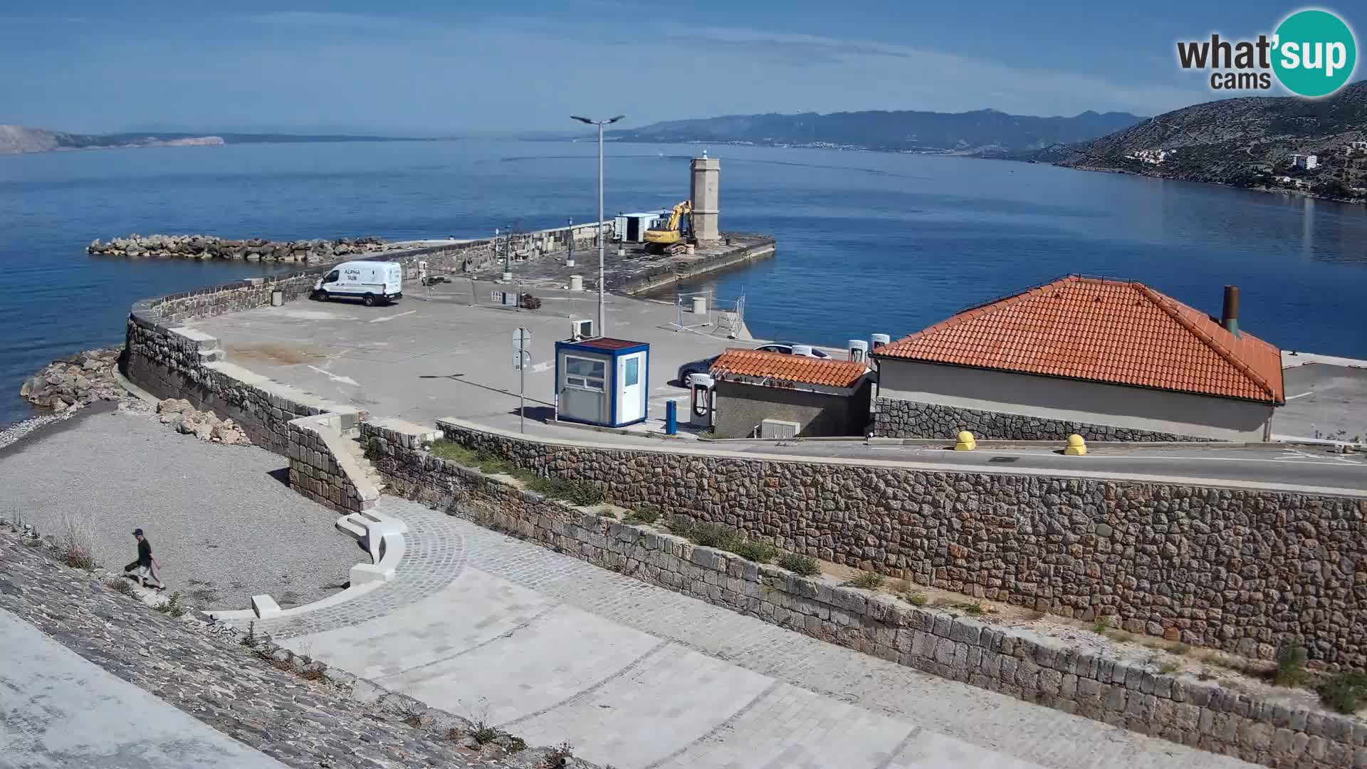 Web kamera Senj luka – Lukobran i svjetionik uživo