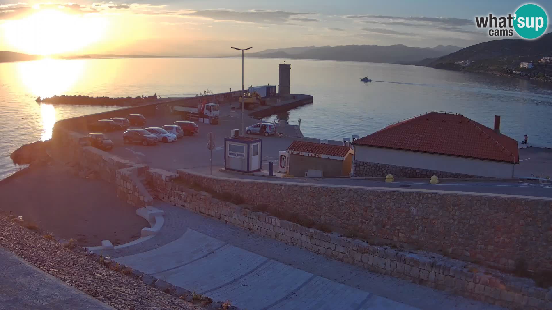 Senj Harbour Webcam – Breakwater & Lighthouse Live View