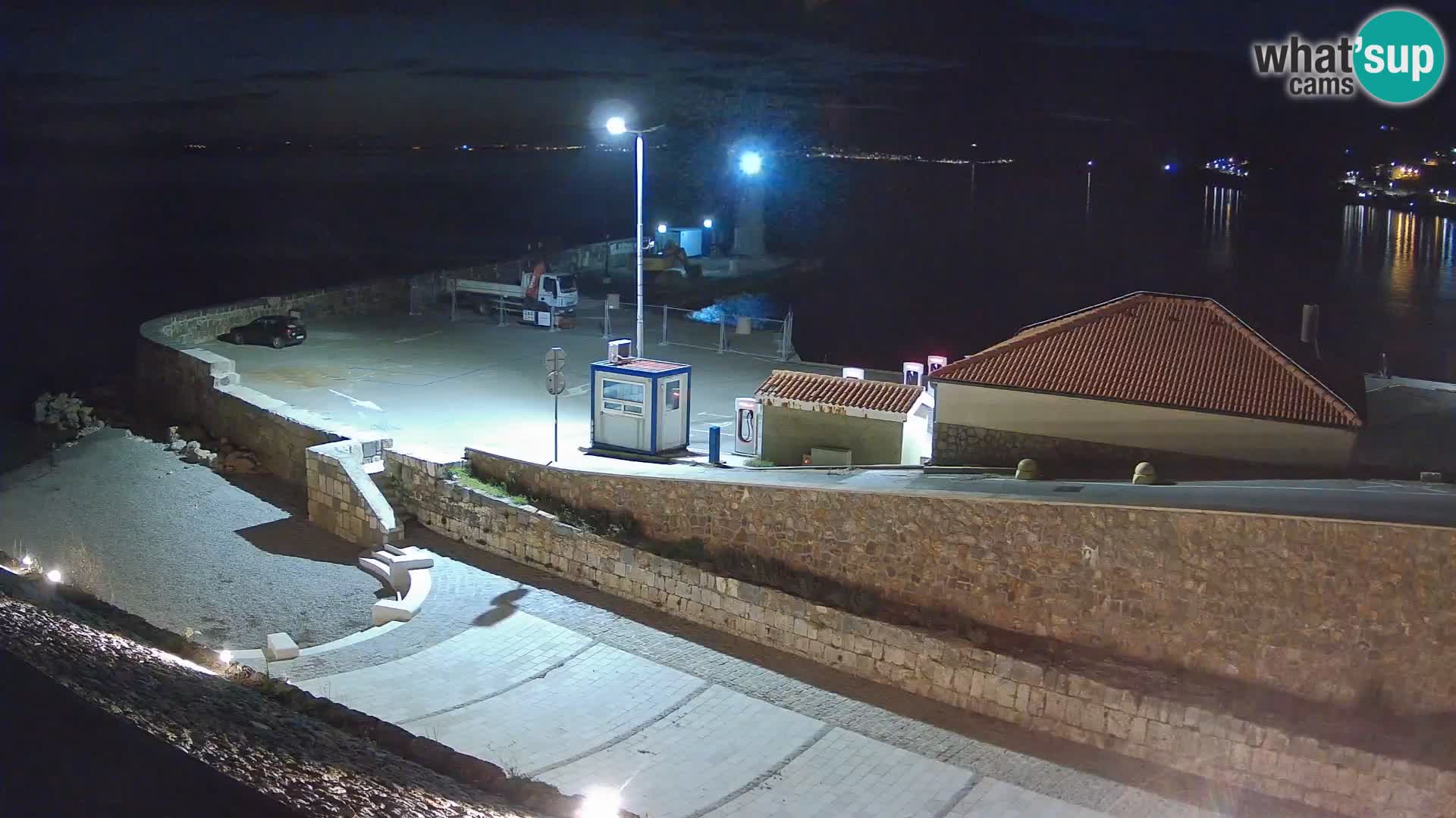Webcam port de Senj – Vue sur la jetée et le phare