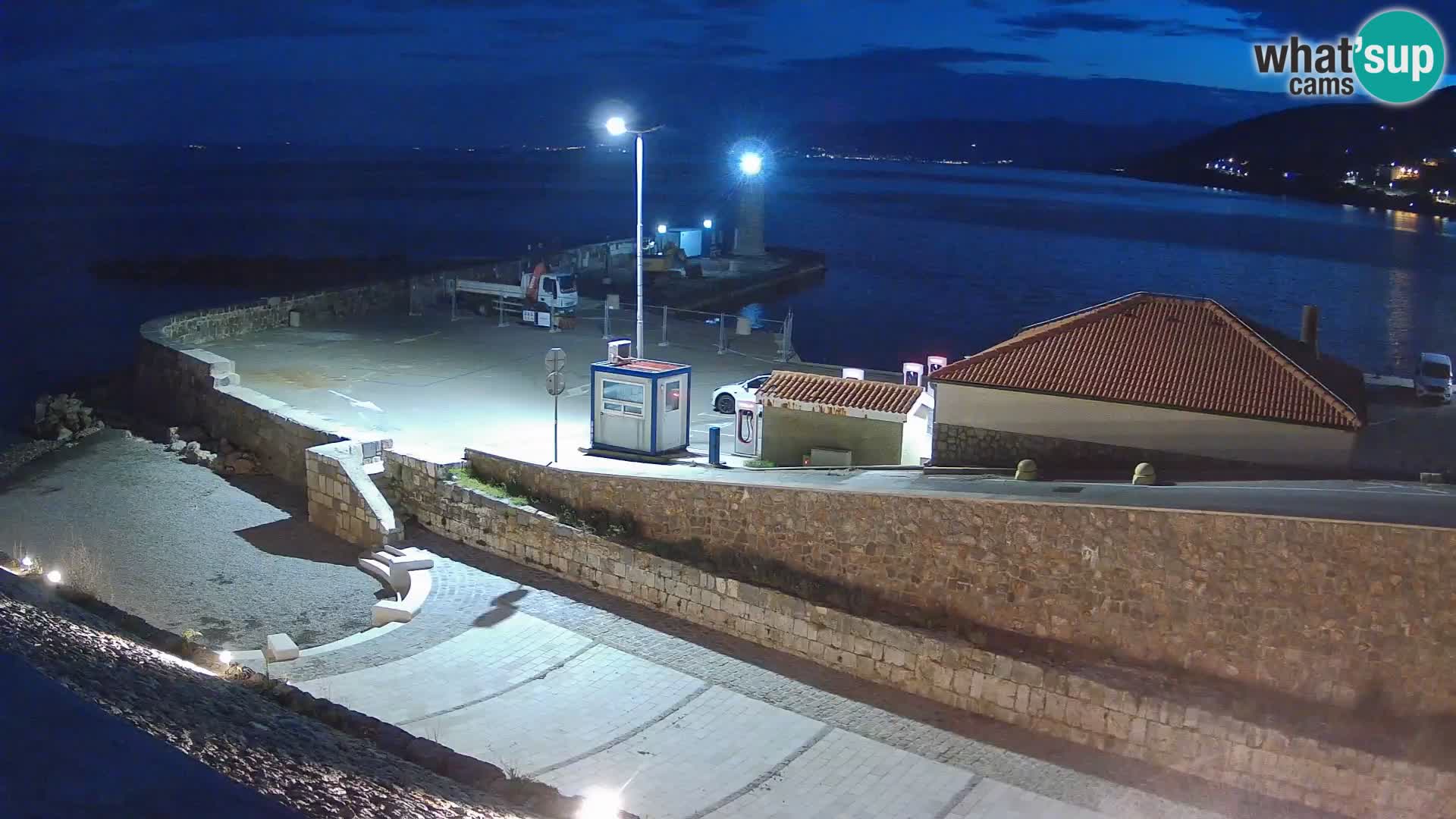 Webcam Porto di Segna – Frangiflutti e Faro in diretta