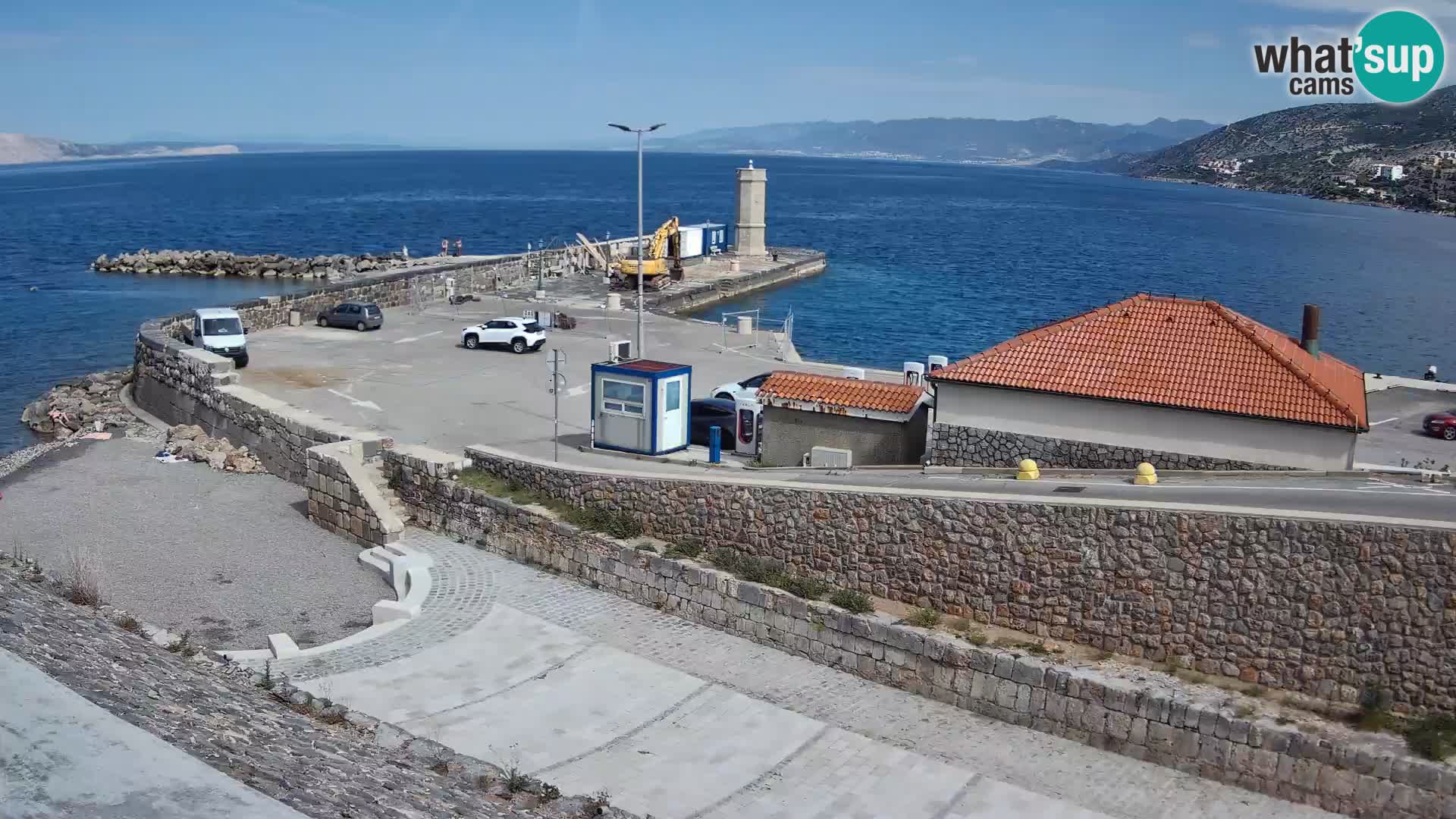 Senj Hafen Webcam – Wellenbrecher & Leuchtturm Liveblick