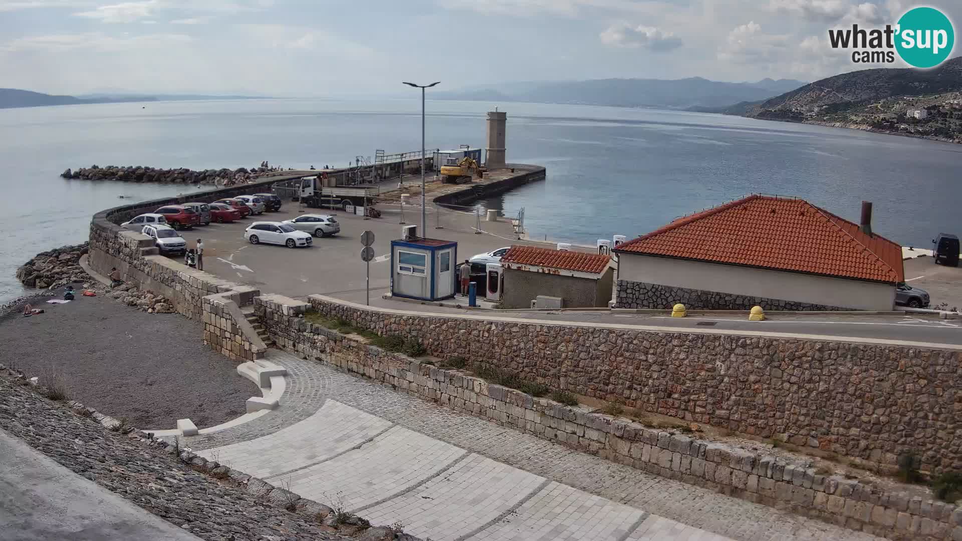 Webcam port de Senj – Vue sur la jetée et le phare