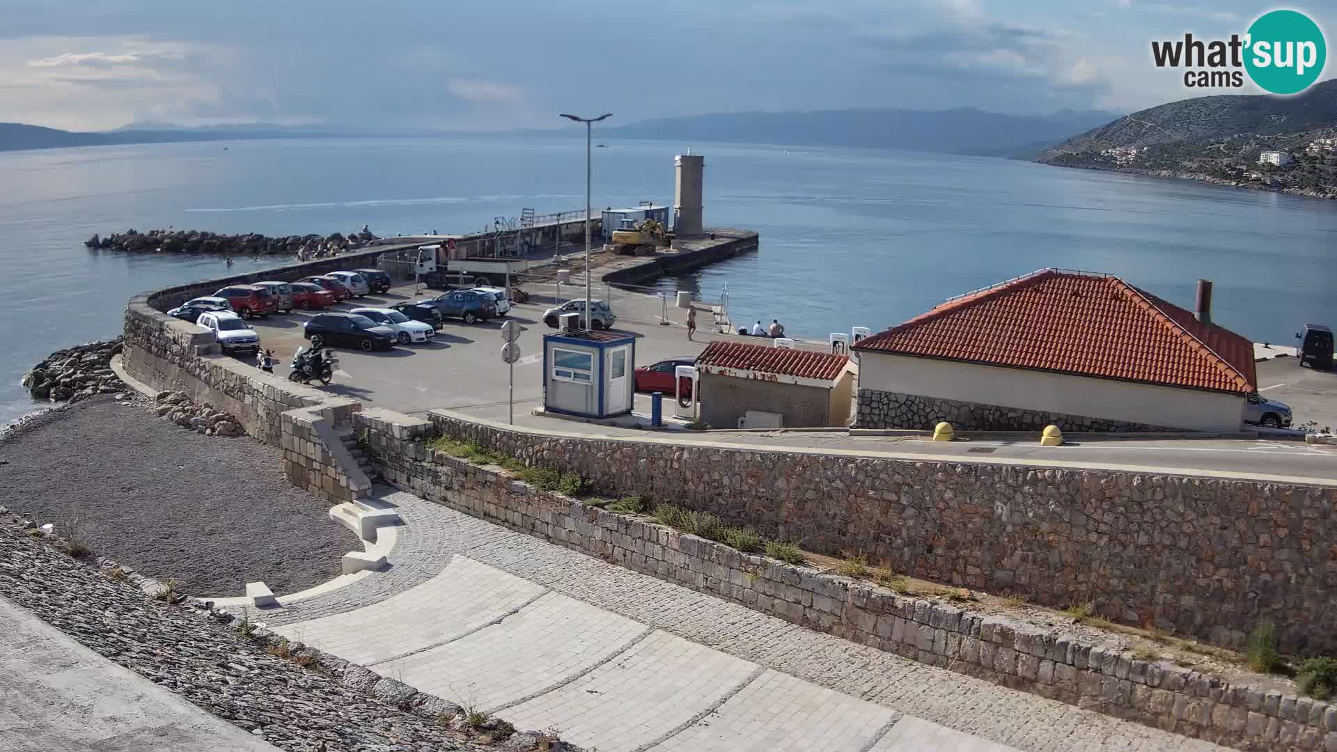 Web kamera Senj luka – Lukobran i svjetionik uživo