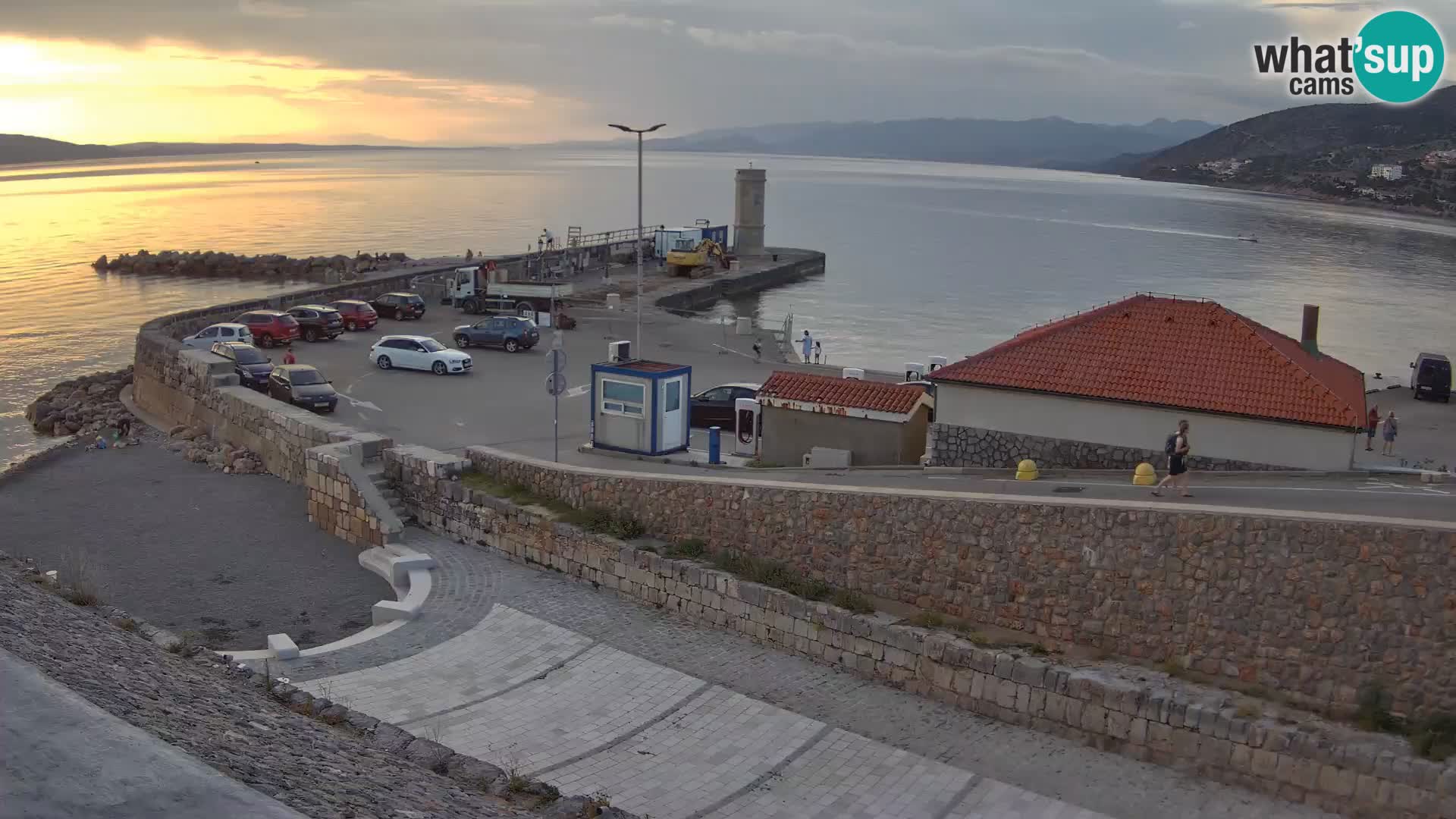Webcam puerto de Senj – Rompeolas y faro en directo