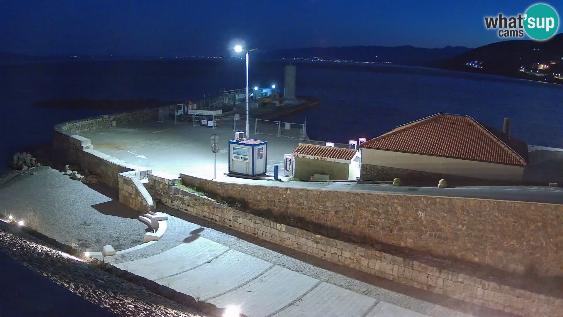 Webcam Porto di Segna – Frangiflutti e Faro in diretta