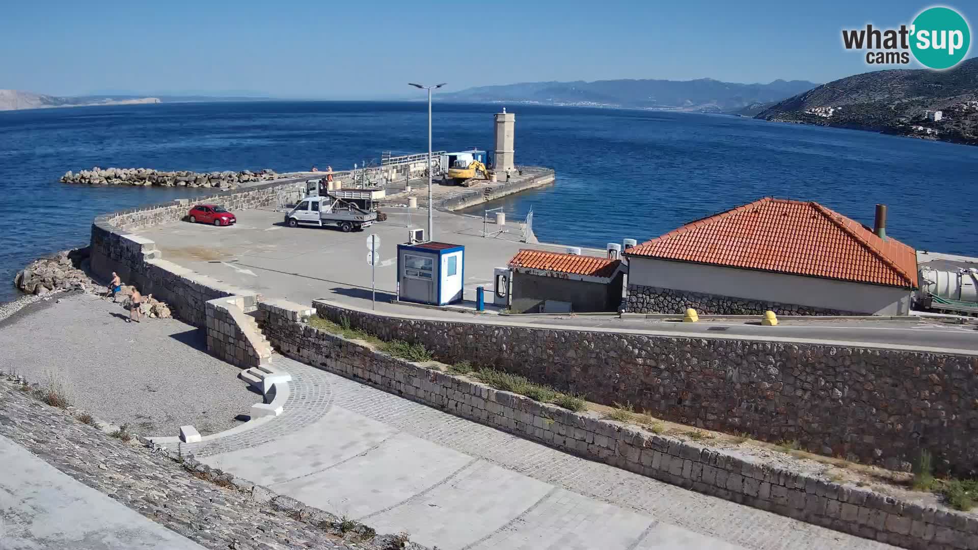 Webcam Porto di Segna – Frangiflutti e Faro in diretta