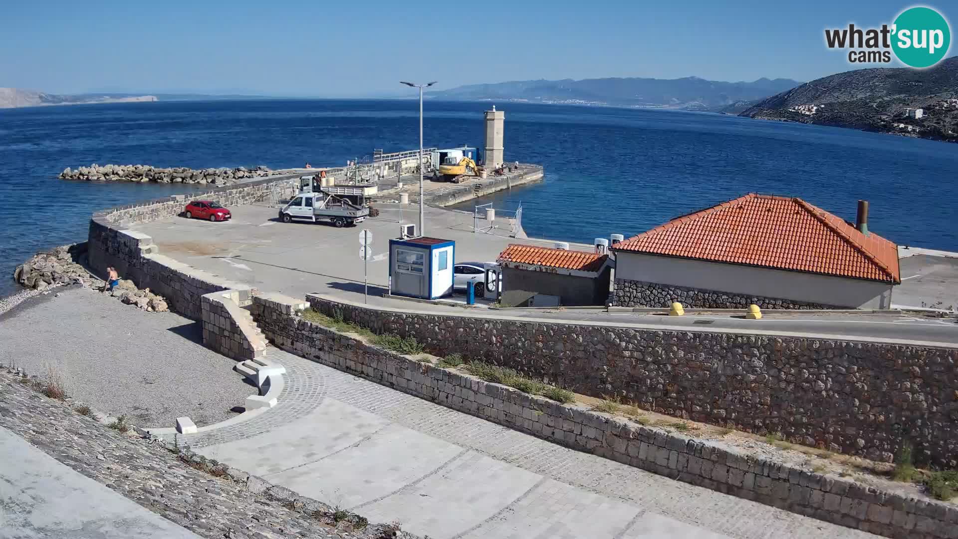Webcam Porto di Segna – Frangiflutti e Faro in diretta
