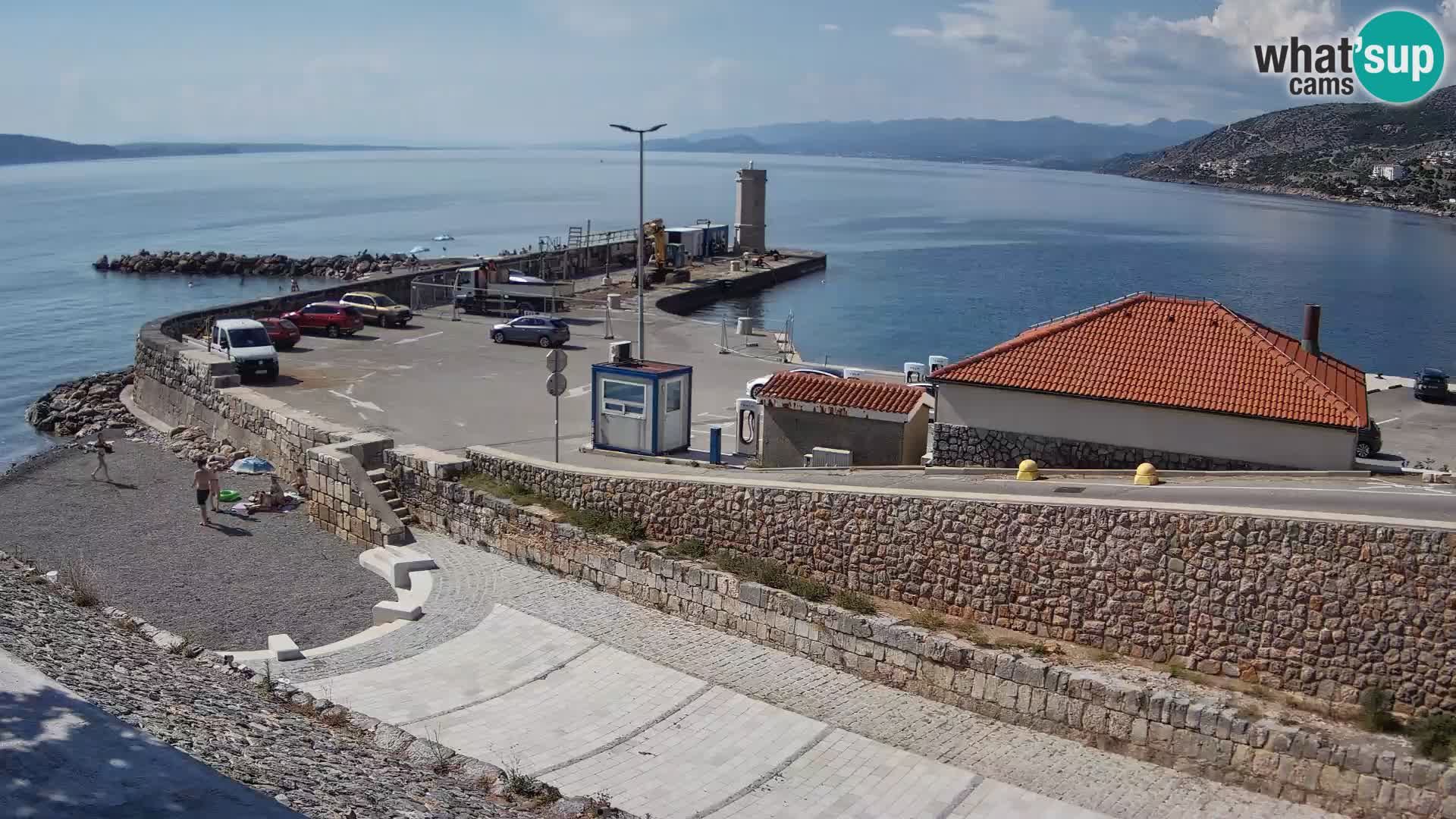 Webcam port de Senj – Vue sur la jetée et le phare