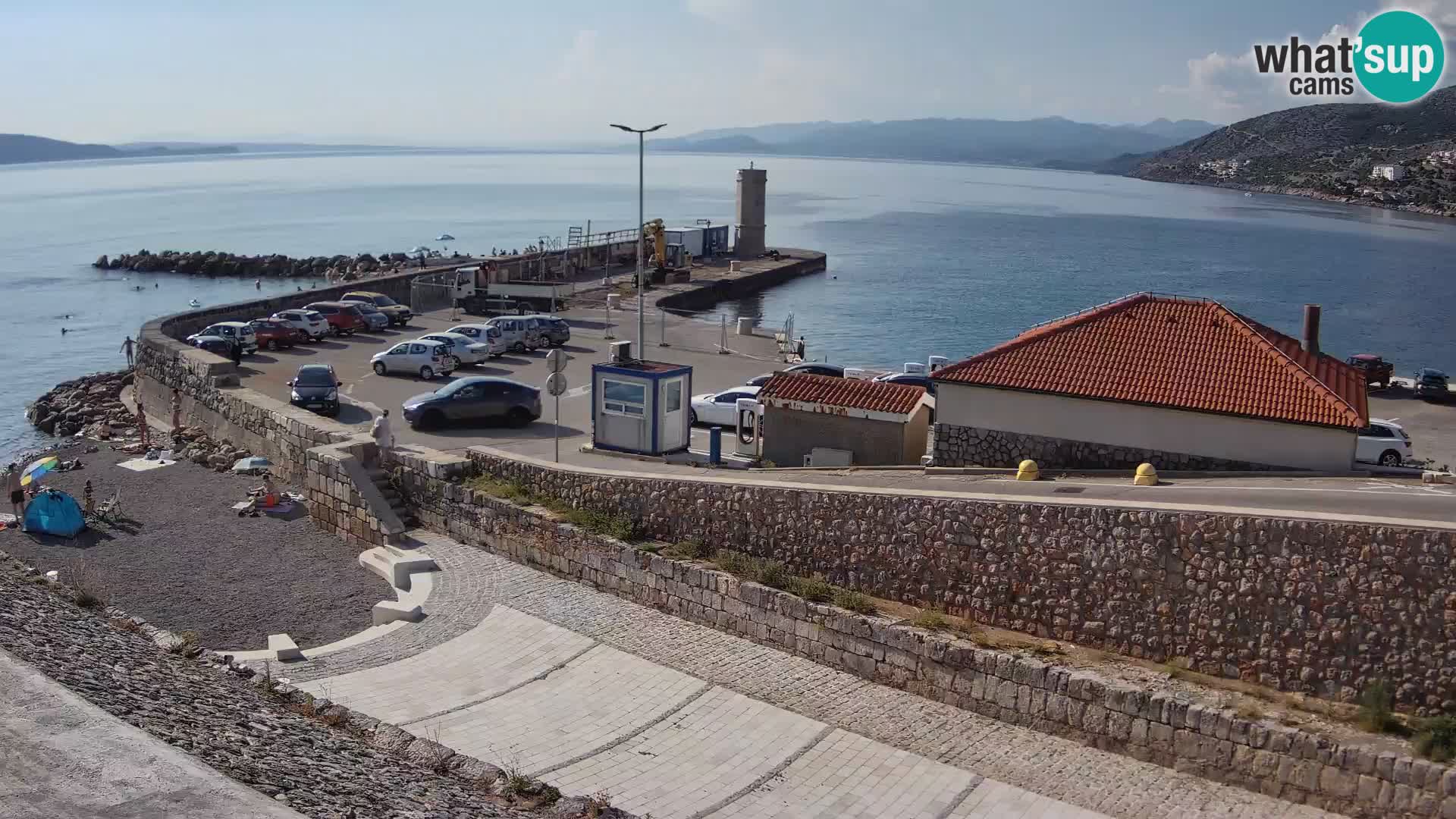Webcam port de Senj – Vue sur la jetée et le phare