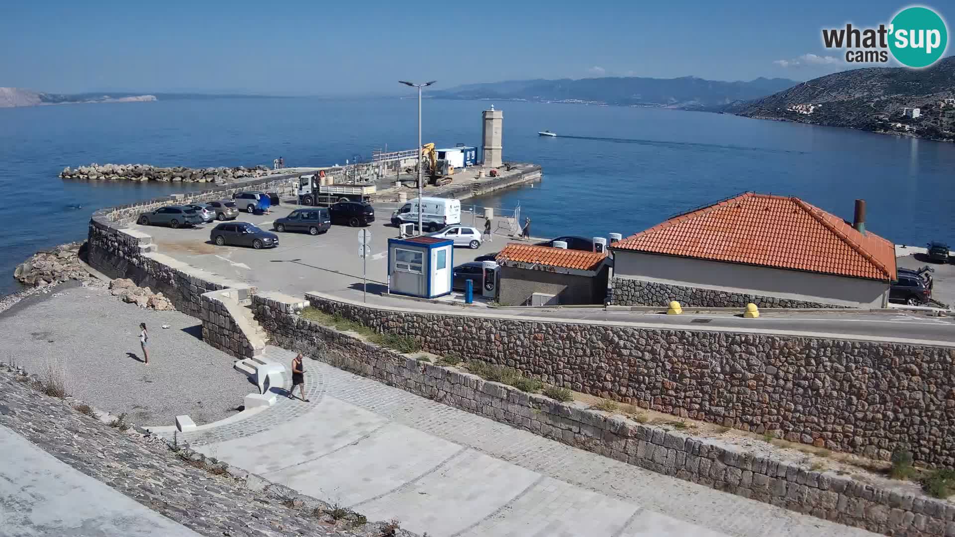 Webcam Porto di Segna – Frangiflutti e Faro in diretta