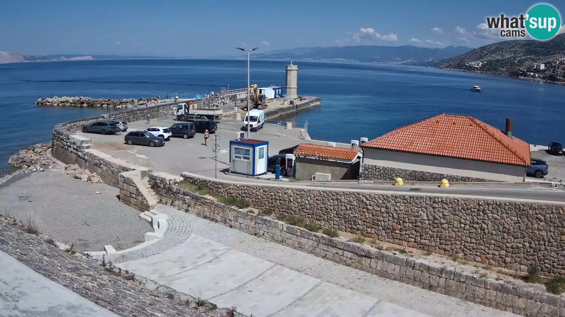 Webcam Porto di Segna – Frangiflutti e Faro in diretta