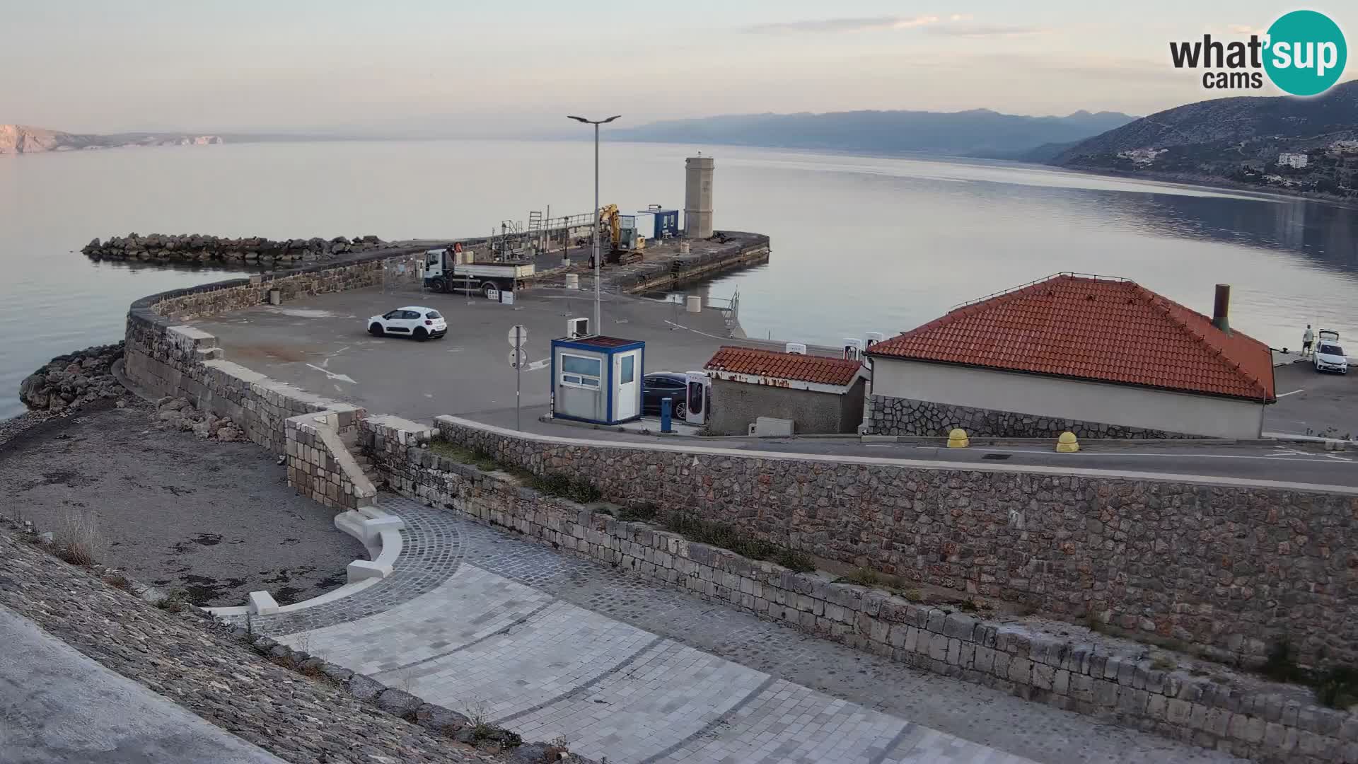 Senj Harbour Webcam – Breakwater & Lighthouse Live View
