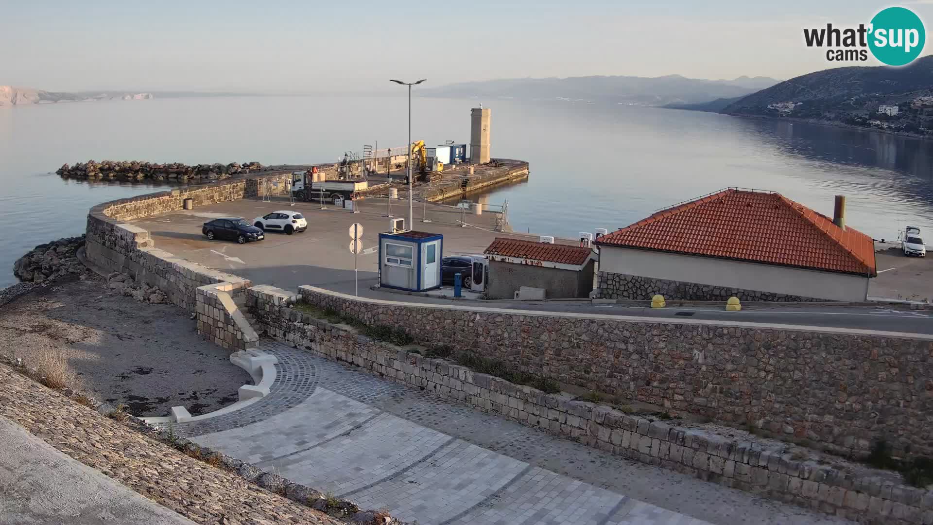 Senj Harbour Webcam – Breakwater & Lighthouse Live View