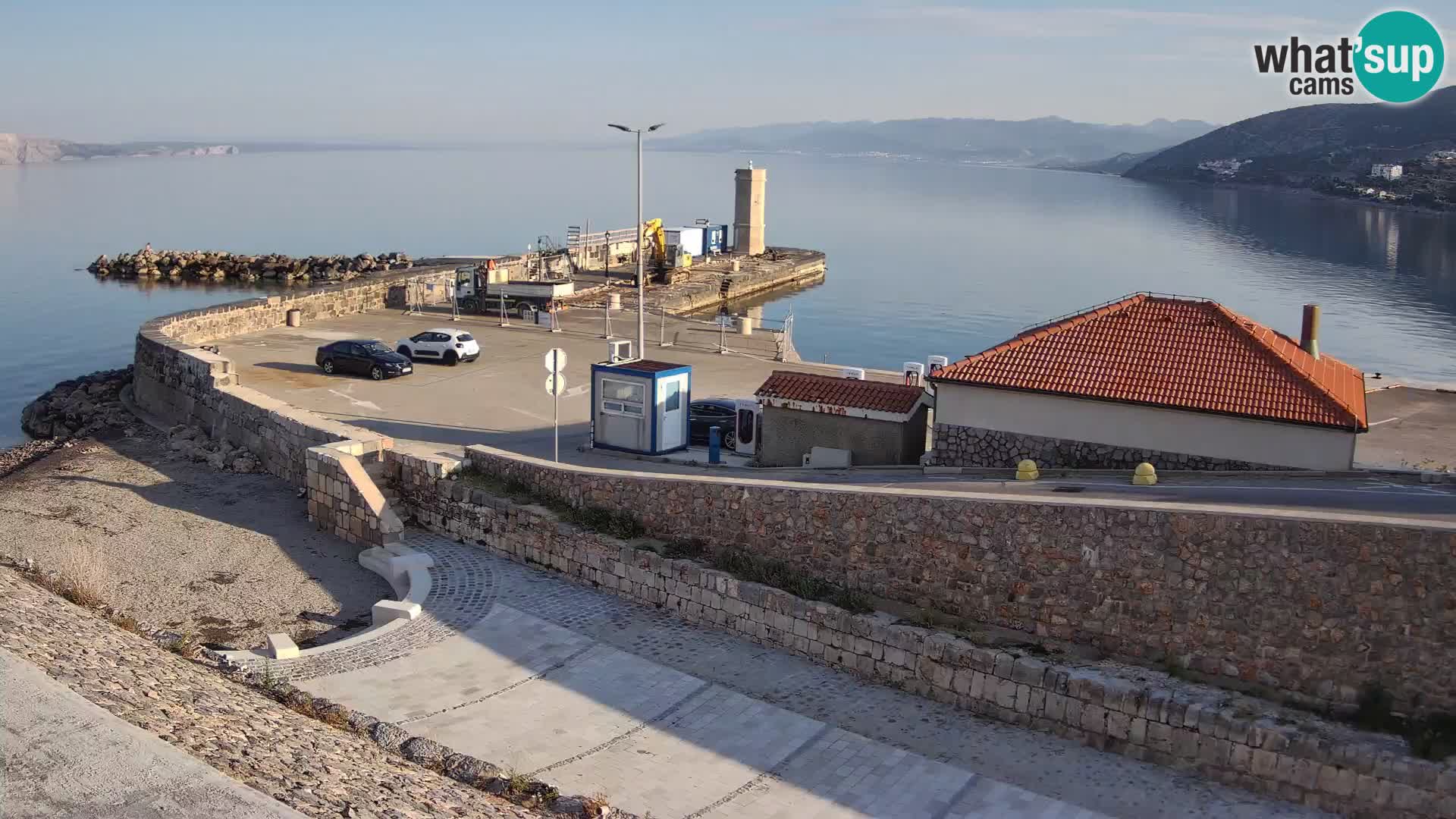 Webcam Porto di Segna – Frangiflutti e Faro in diretta