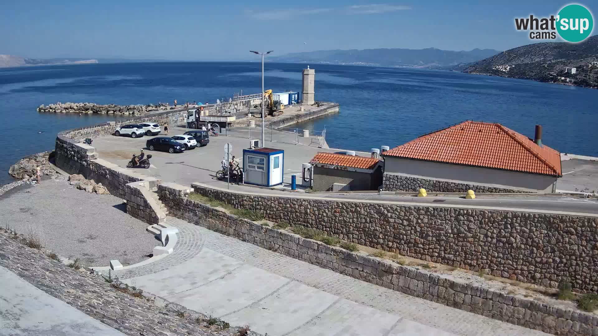 Webcam Porto di Segna – Frangiflutti e Faro in diretta