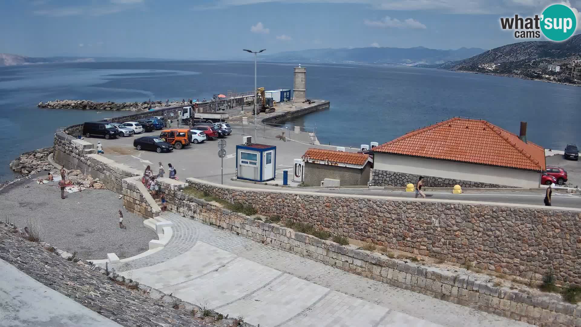 Webcam port de Senj – Vue sur la jetée et le phare