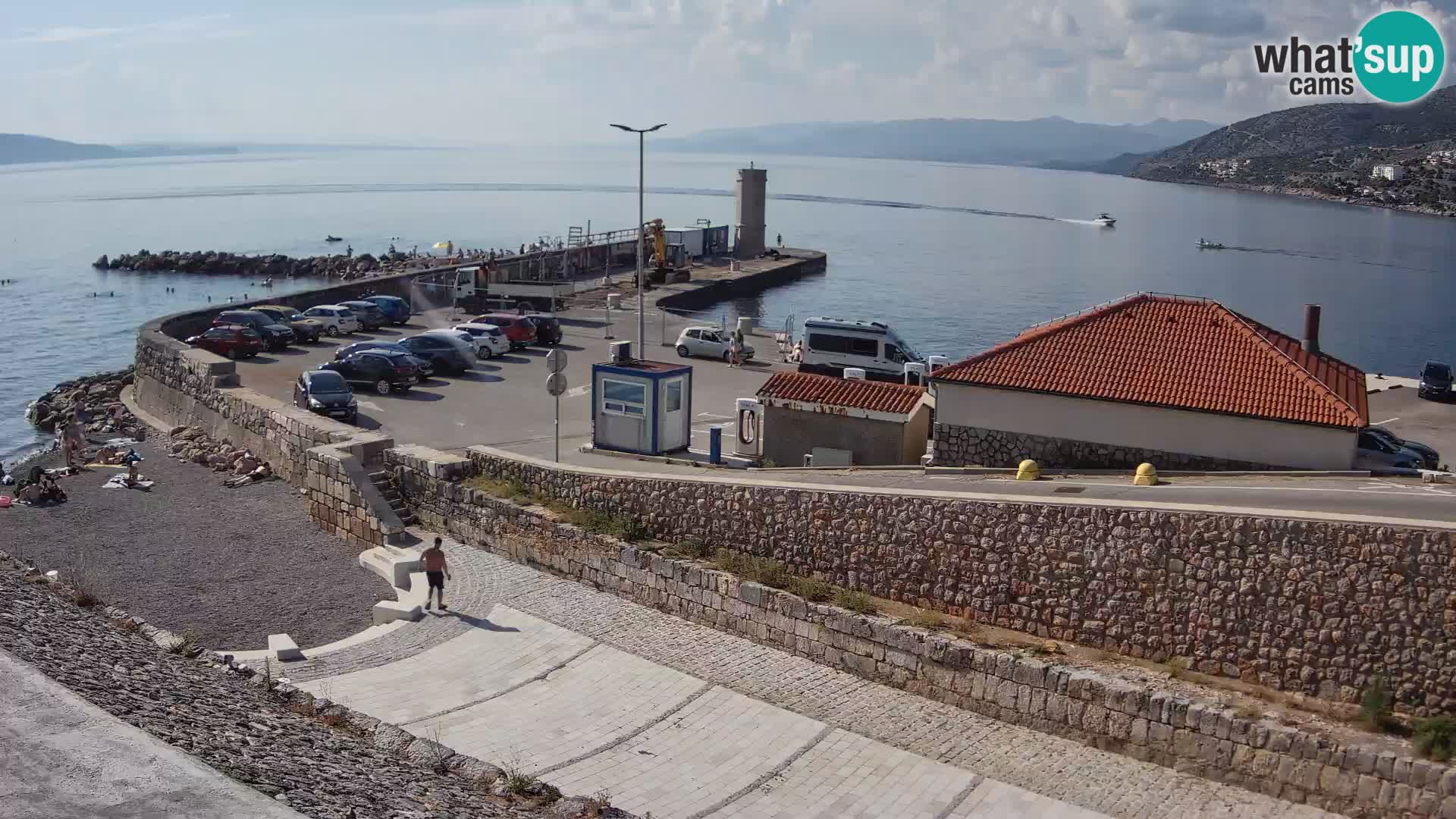 Senj Hafen Webcam – Wellenbrecher & Leuchtturm Liveblick