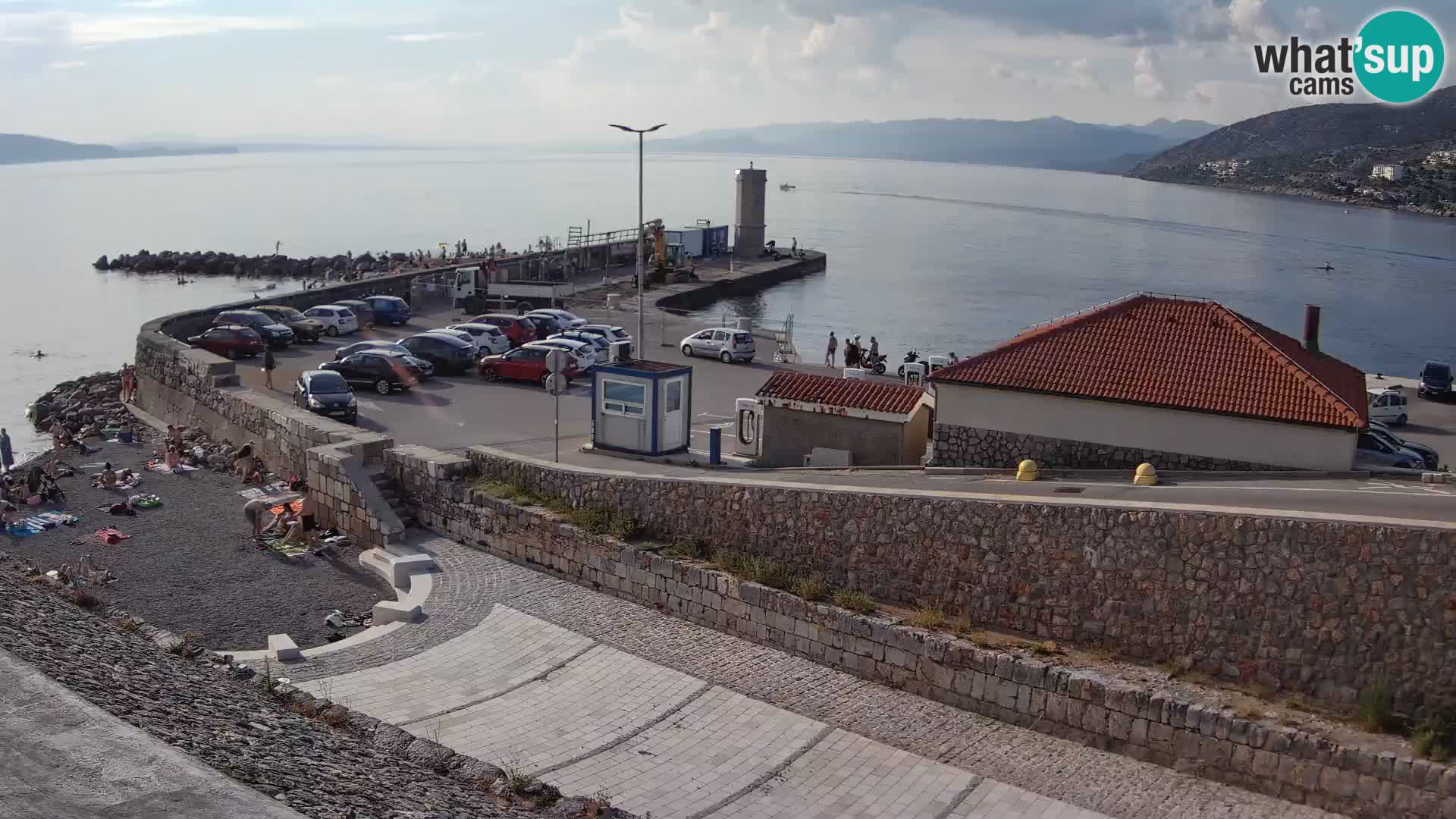 Webcam Porto di Segna – Frangiflutti e Faro in diretta