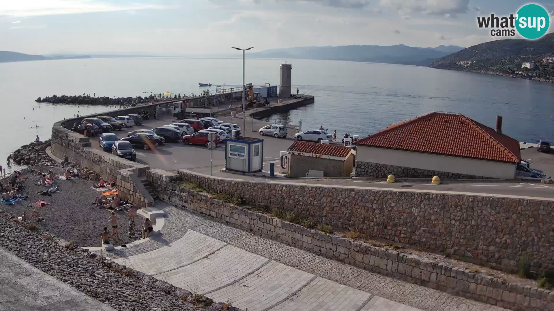 Web kamera Senj luka – Lukobran i svjetionik uživo