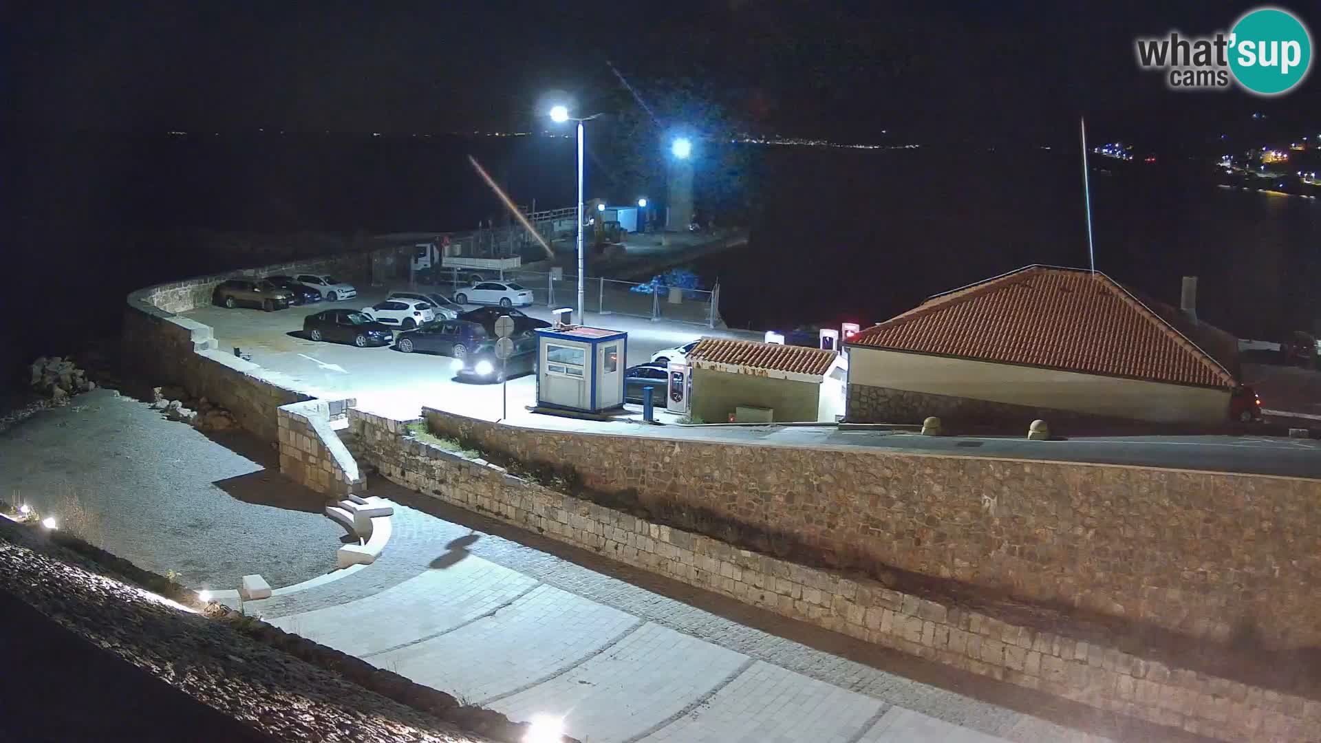 Webcam port de Senj – Vue sur la jetée et le phare